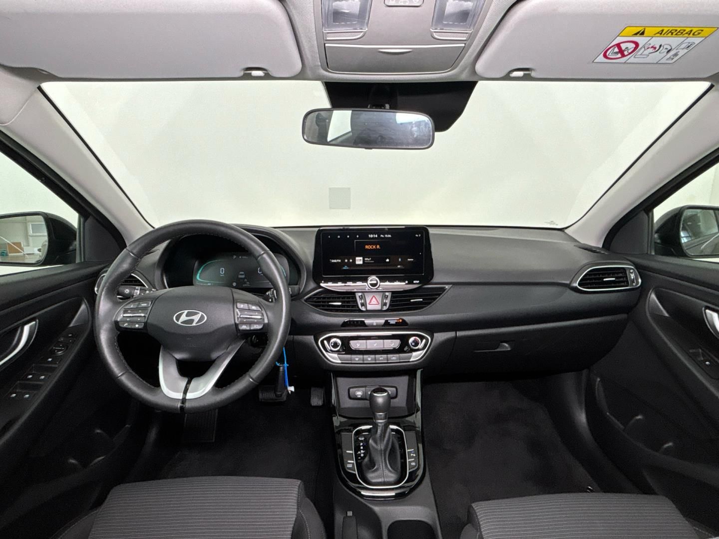 Hyundai i30, 1.5 T-GDI / 103 kW Smart DCT - fotka 5