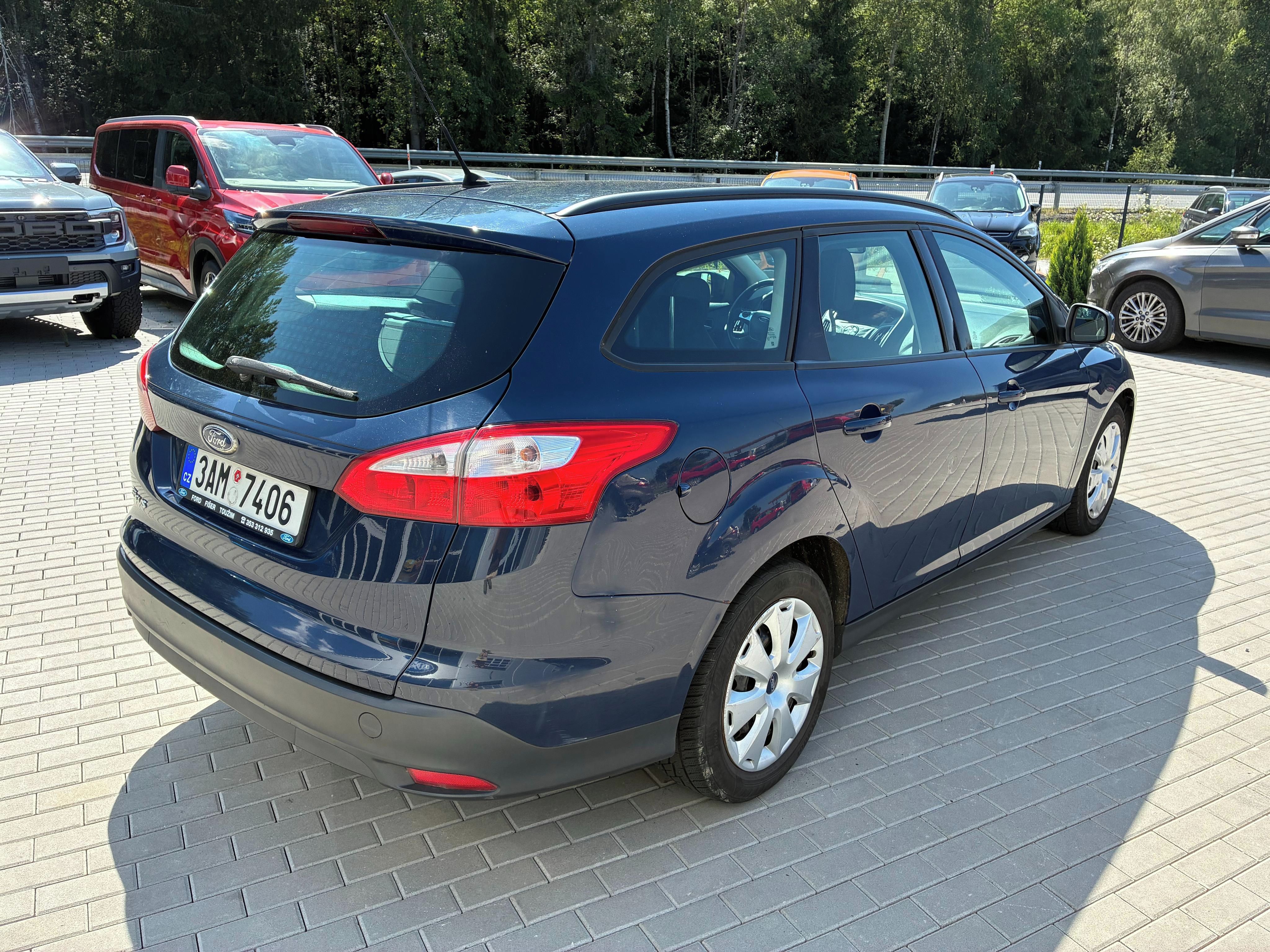 Ford Focus, 1,6 - fotka 6