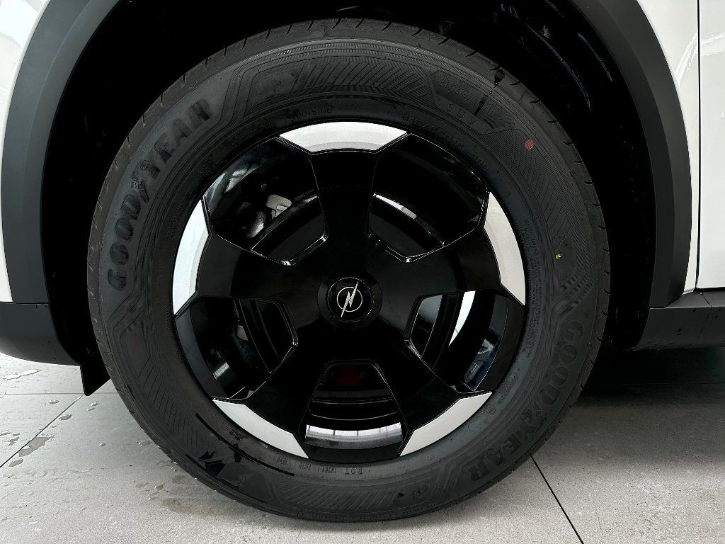 Opel Frontera, Edition Hybrid + ZP Zdarma - fotka 5