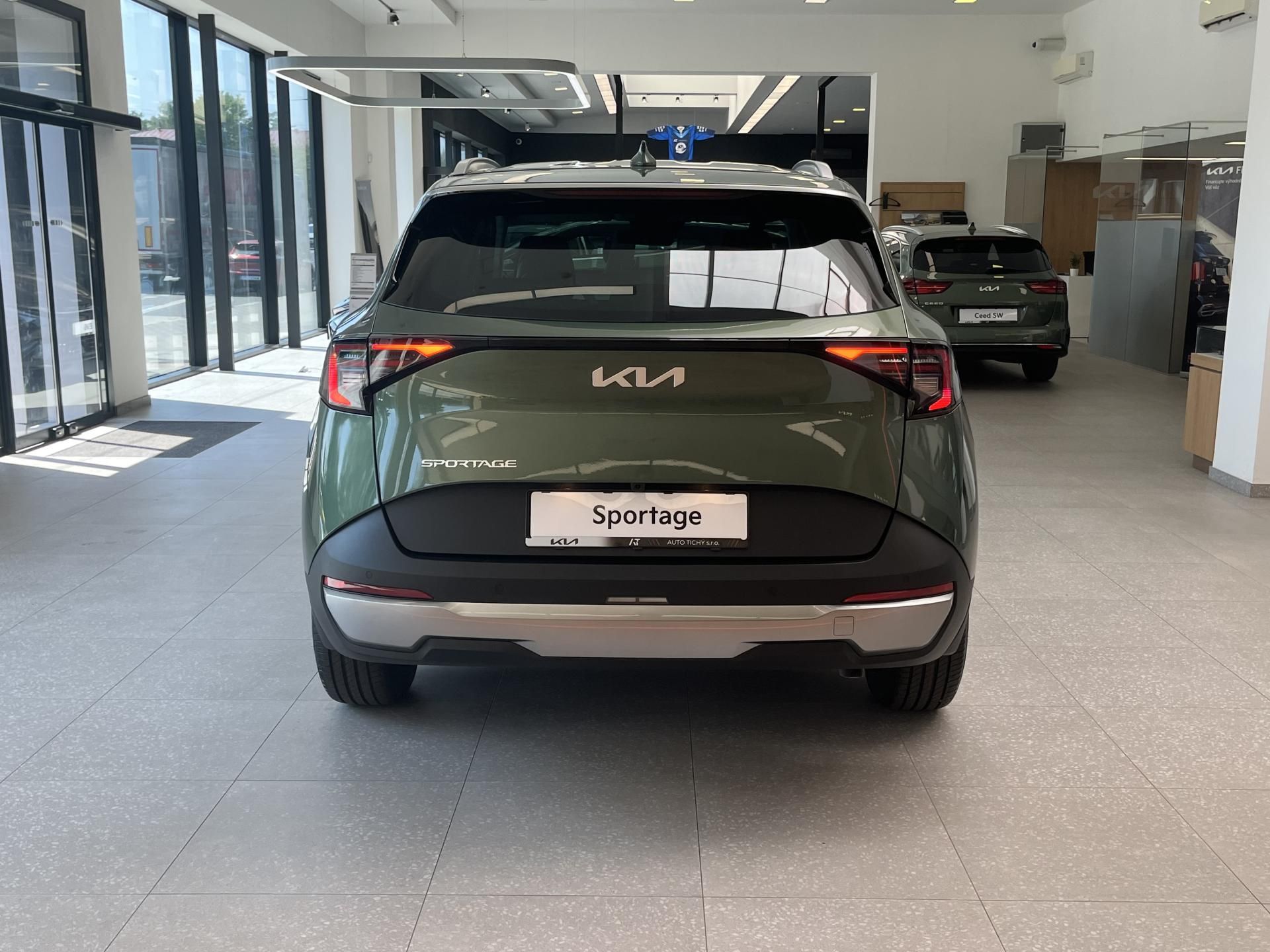Kia Sportage, Exclusive 1.6 T-GDI 4x2 7DCT - fotka 6