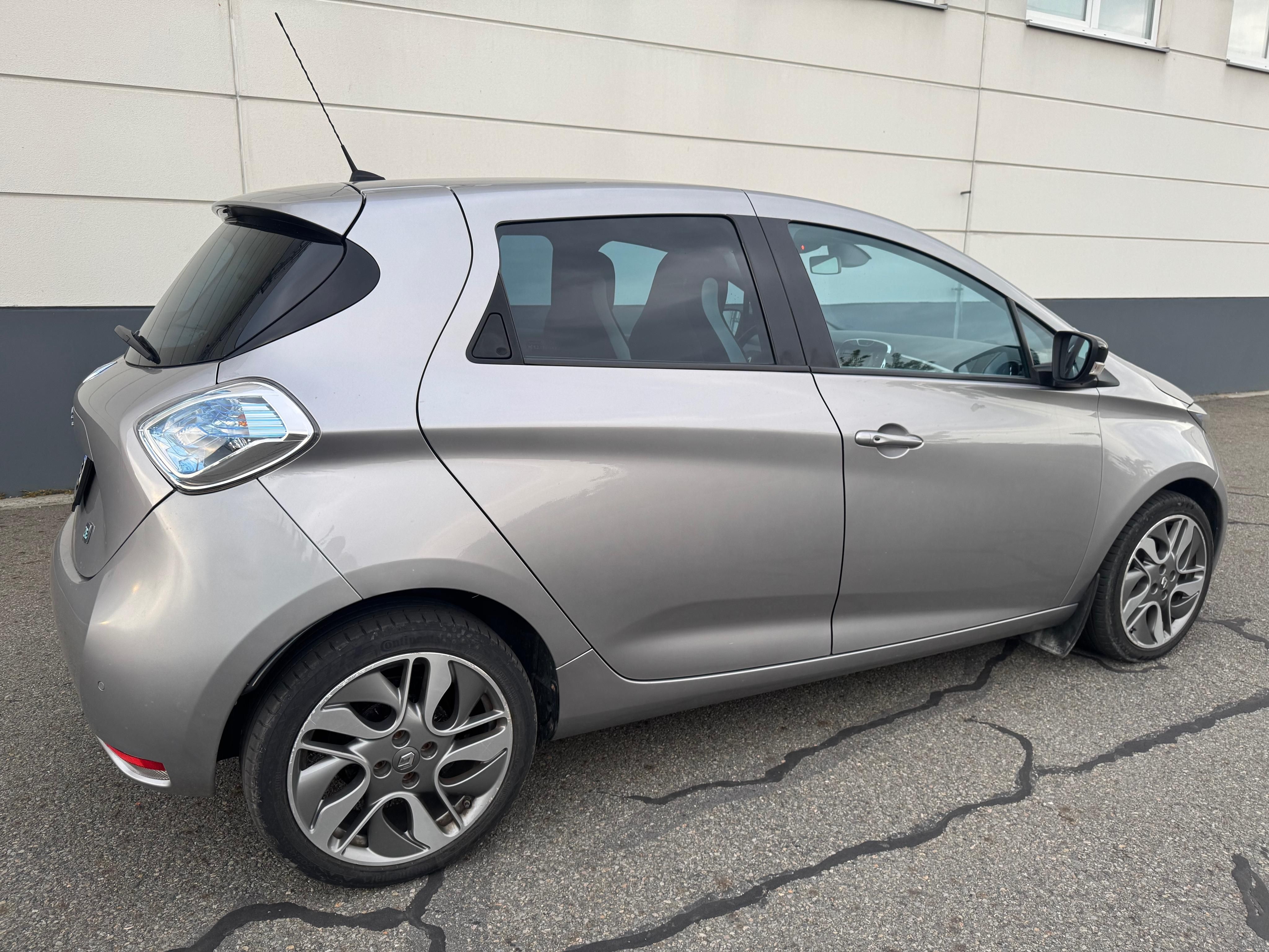 Renault ZOE - fotka 4