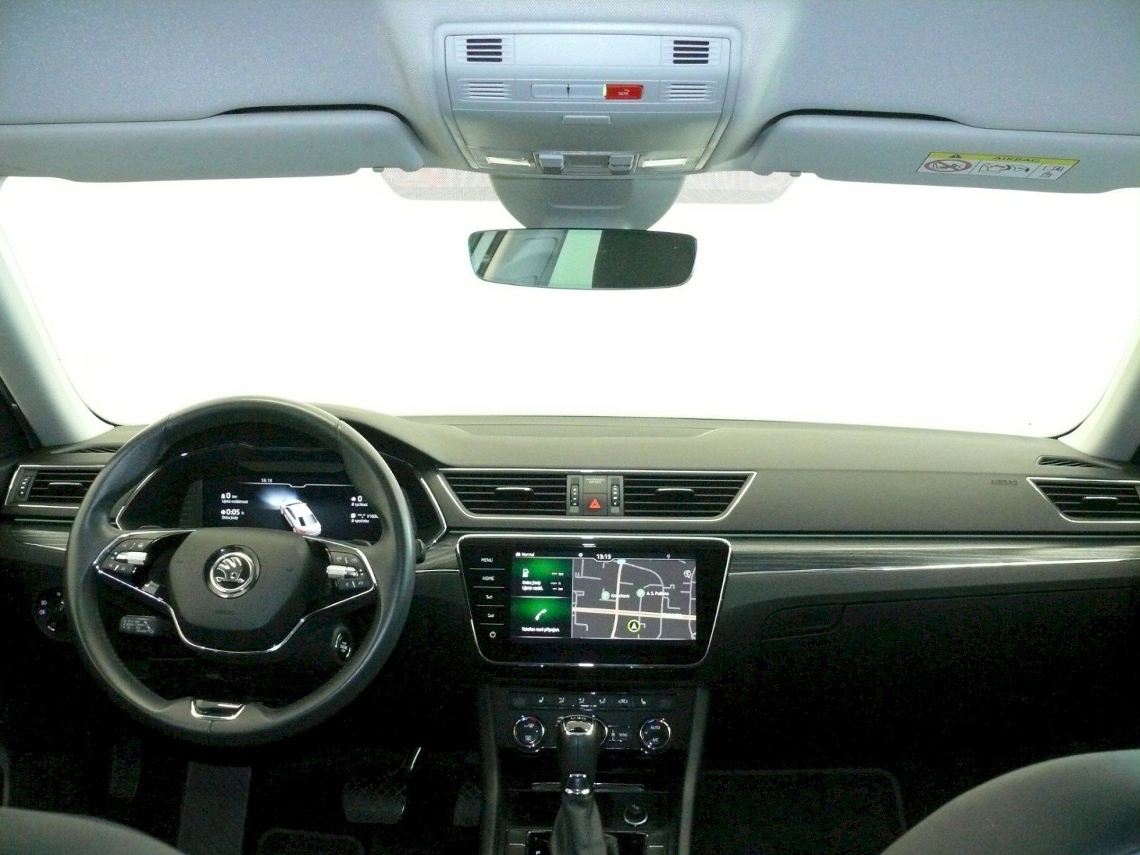 Škoda Superb, 2.0 TDI 110kW Style Plus, Extr - fotka 5