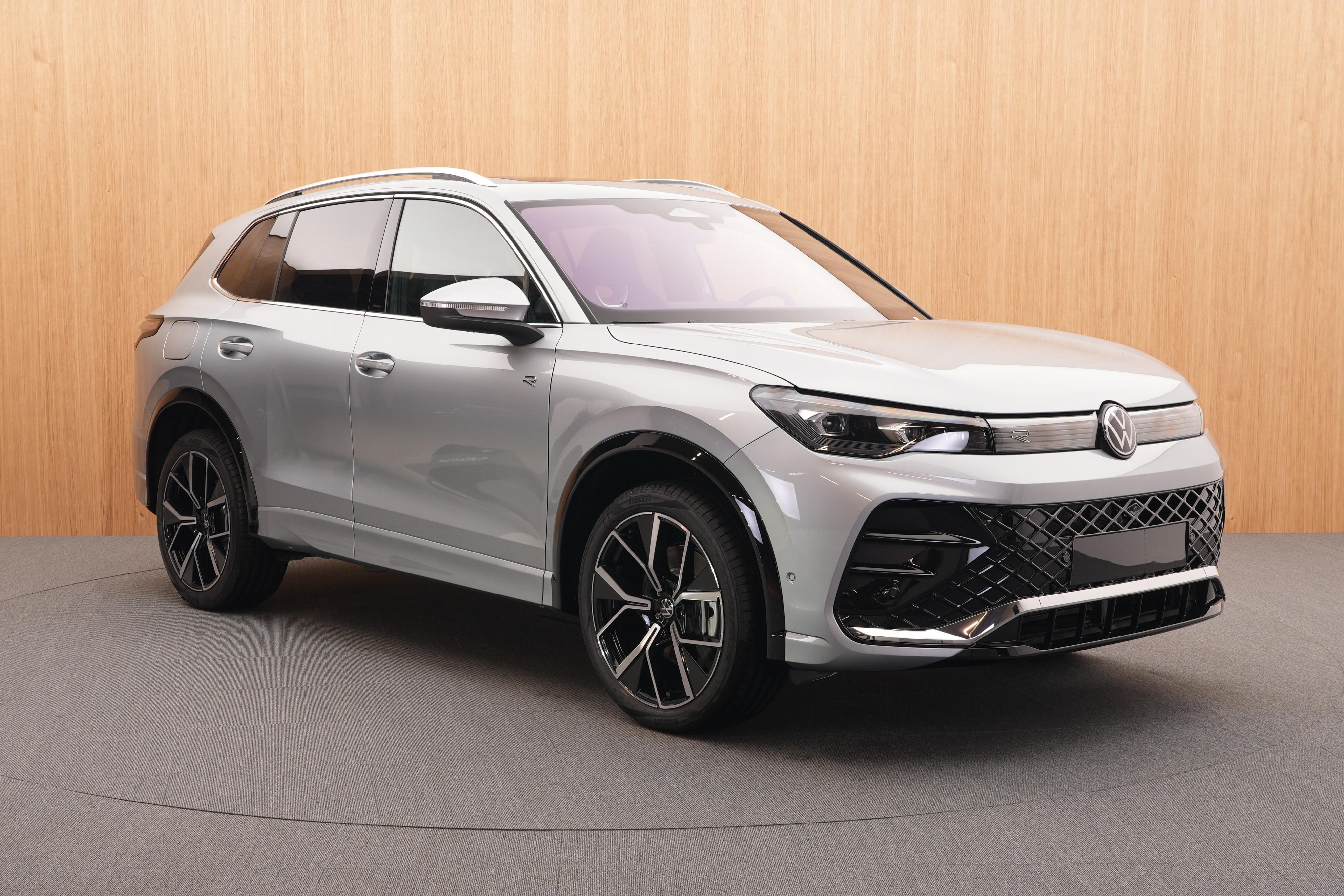Volkswagen Tiguan, R-Line People Hybrid DSG - fotka 6