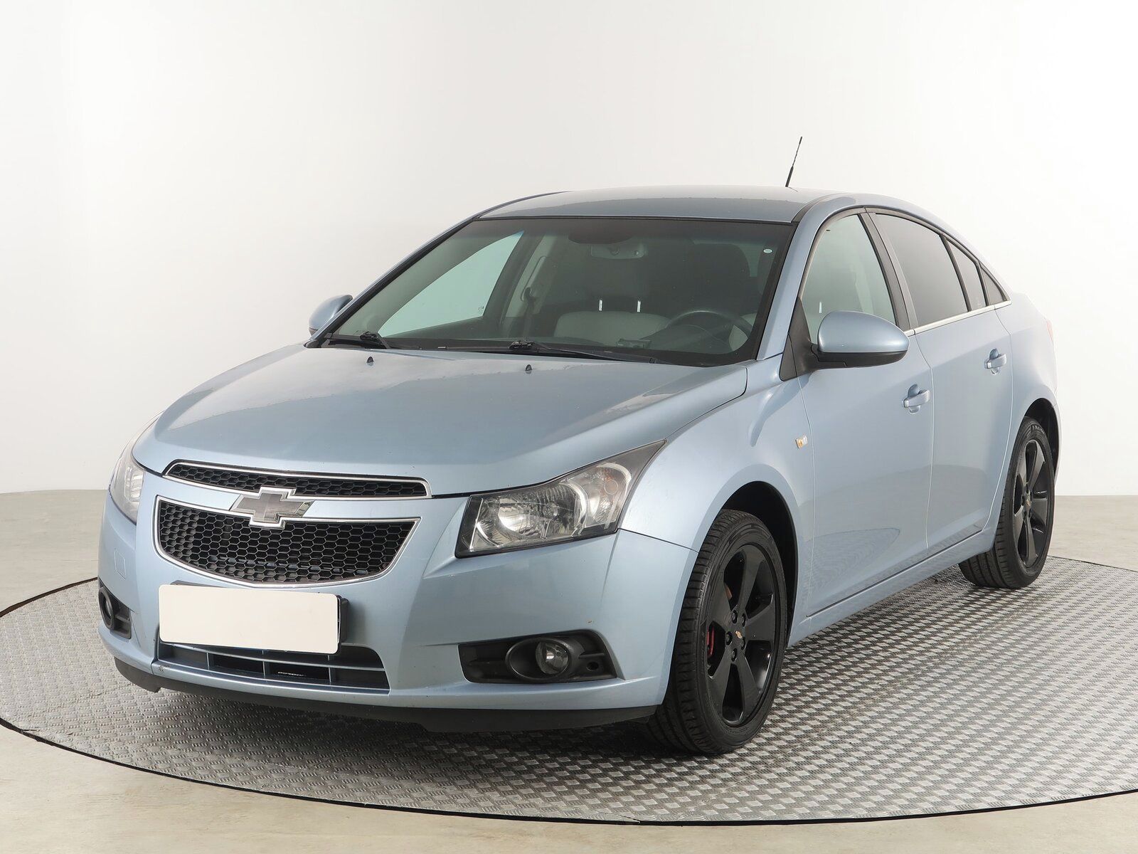 Chevrolet Cruze, 1.8 i 16V, po STK - fotka 2