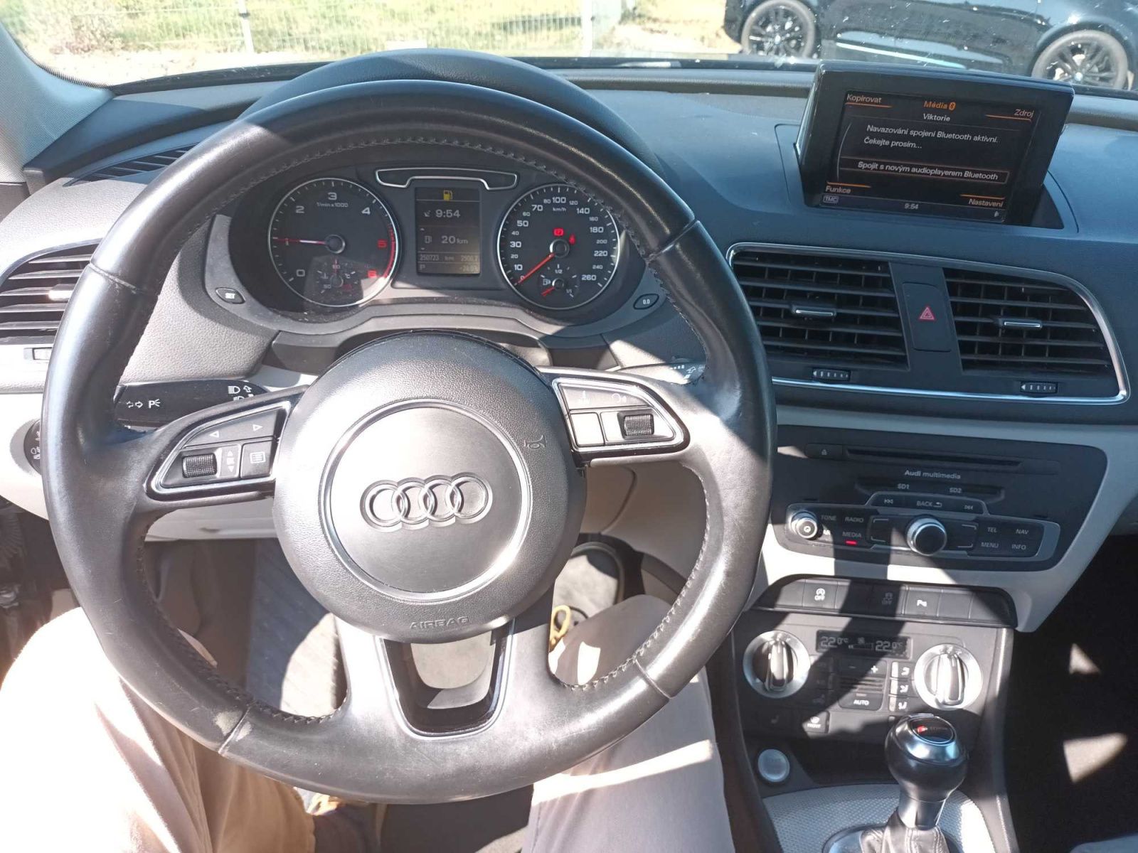 Audi Q3, 2.0 TDI, 4X4, Automat, Kůže - fotka 3