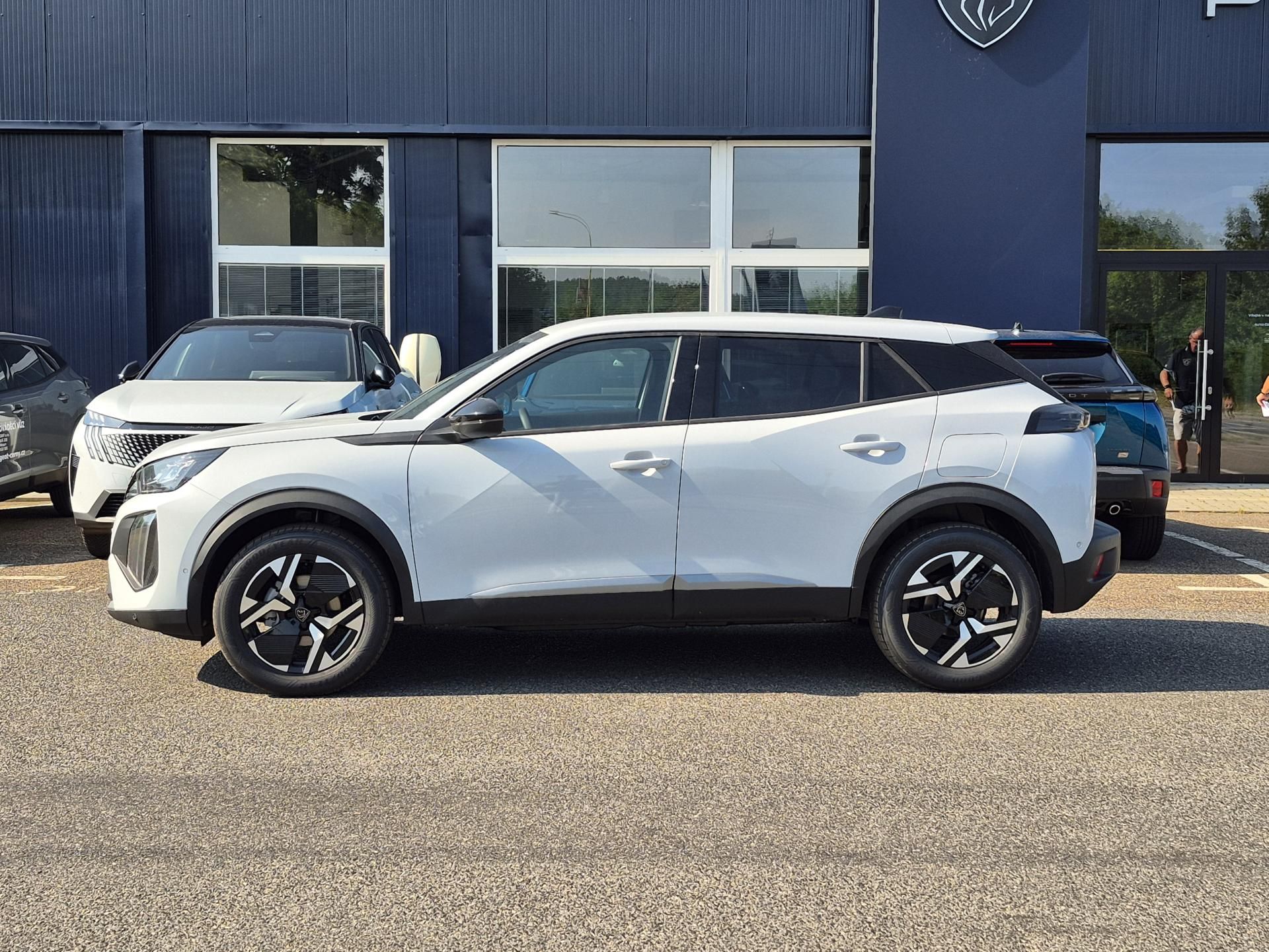 Peugeot 2008, ALLURE Turbo 100 MAN6 - fotka 2