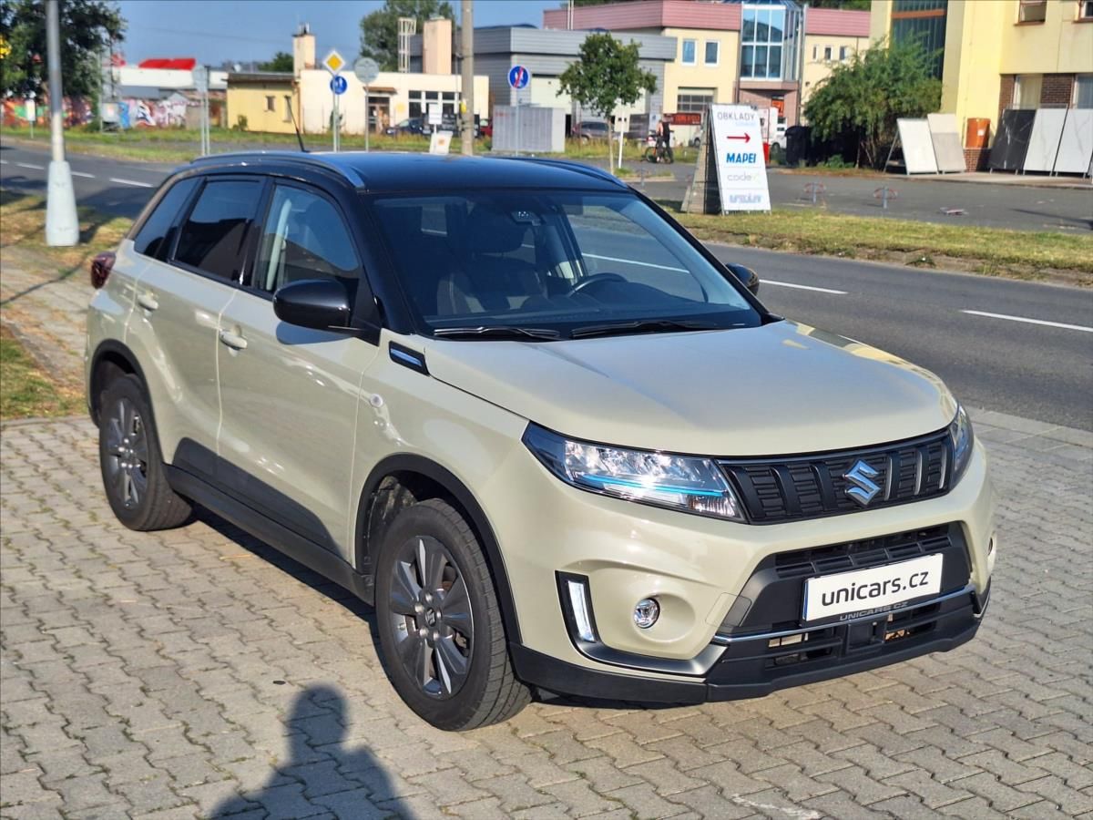 Suzuki Vitara, 1,5 DualJet Hybrid  4WD AT CZ - fotka 3