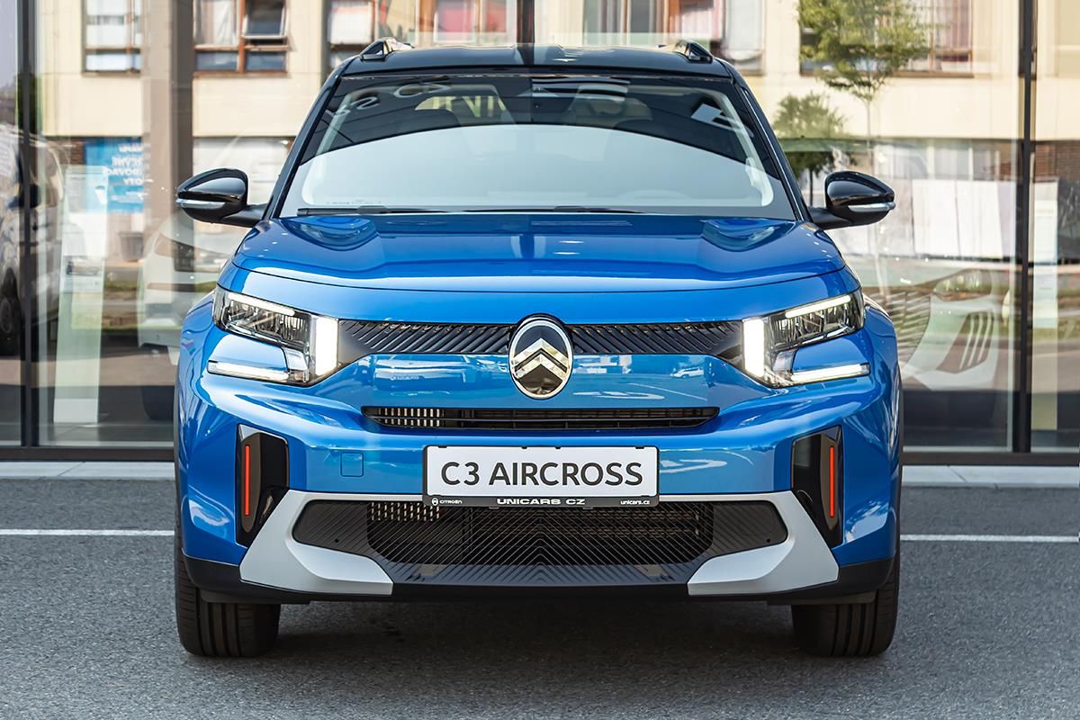 Citroën C3 Aircross, 1,2 COLLECTION Hybrid 145k EAT - fotka 2