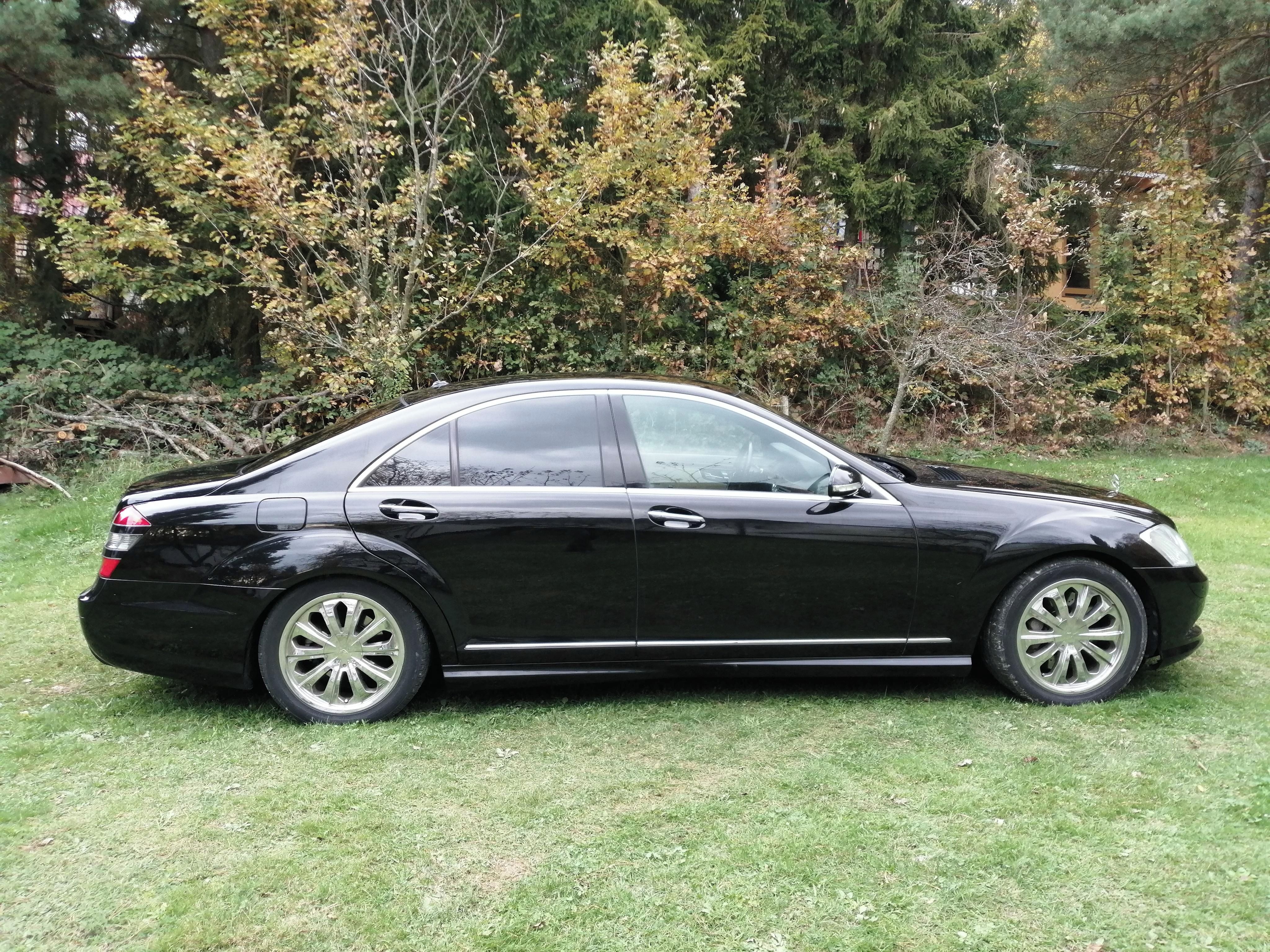 Mercedes-Benz Třídy S, 4MATIC - fotka 2