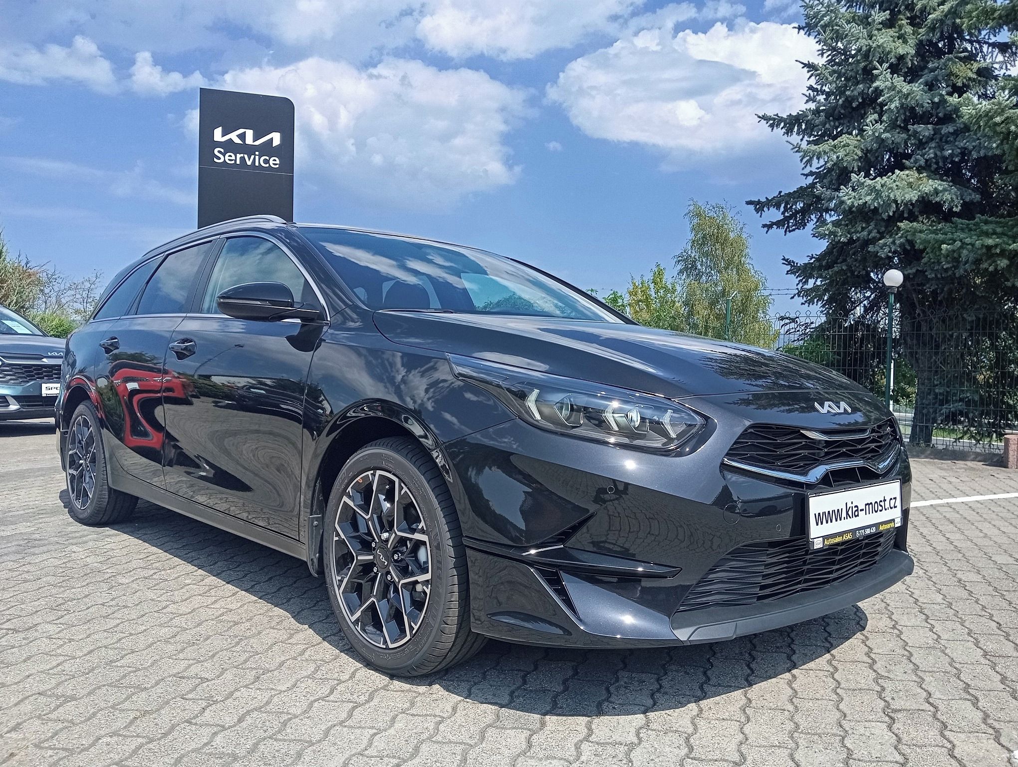 Kia Cee´d SW, 1.5 T-GDi EDICE 30 SLEVA - fotka 2