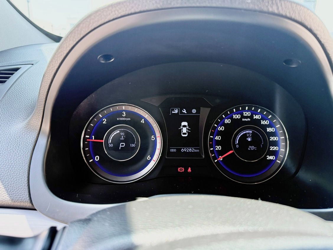 Hyundai i40, Hyundai i40 Combi 1.6 CRDi - fotka 2