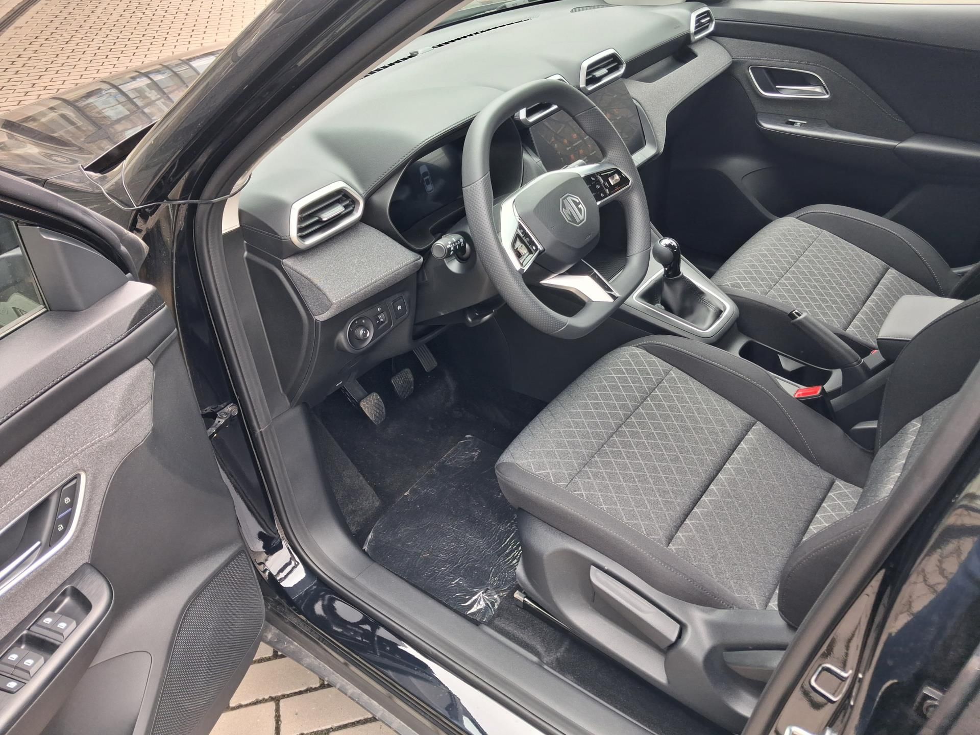 MG ZS, EXCITE 1.5 85kW 5MT 4x2 - fotka 2