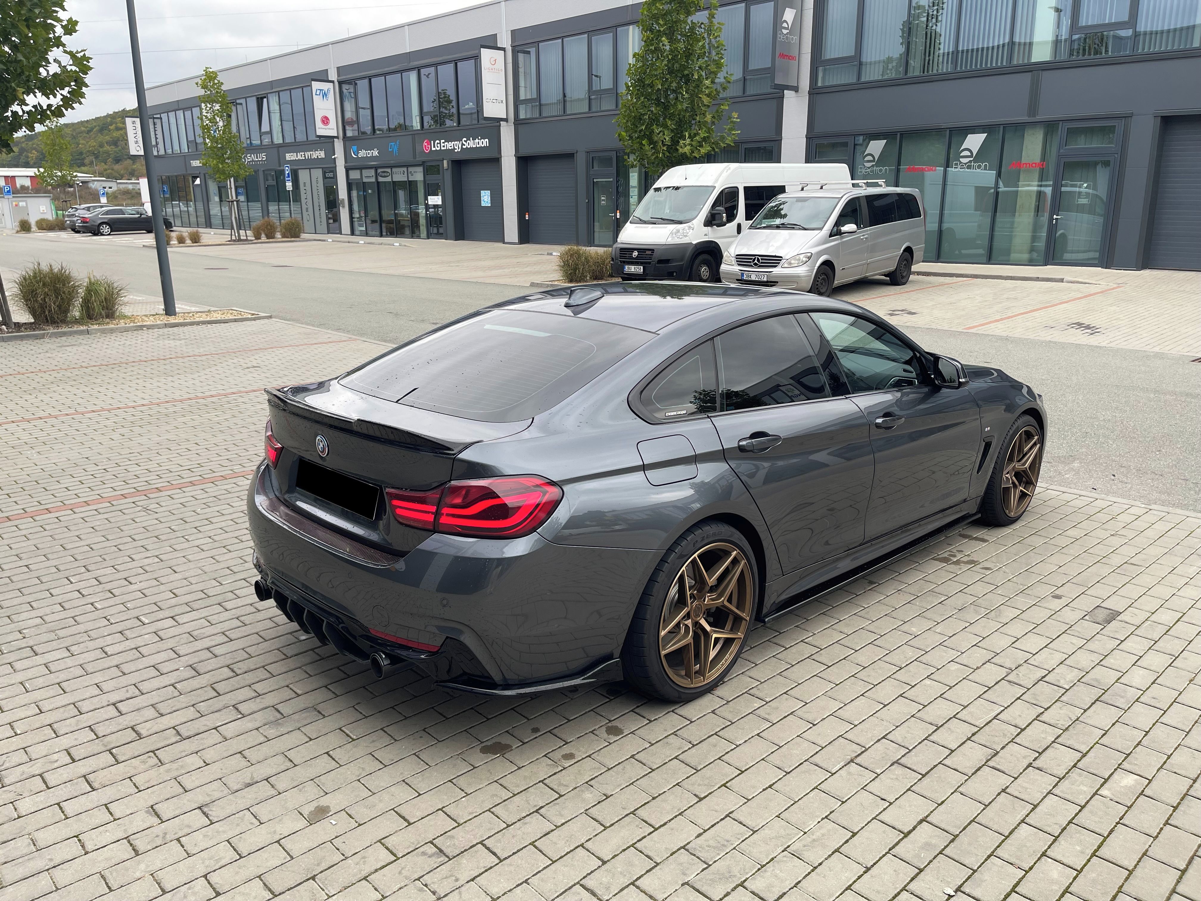 BMW Řada 4 - fotka 6