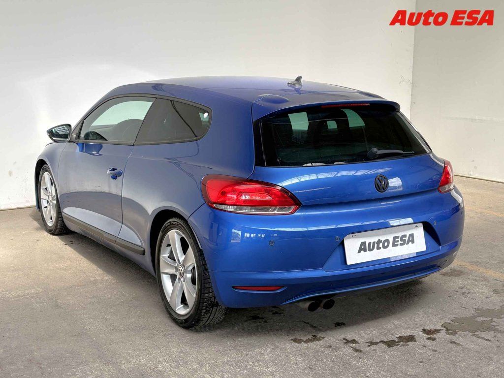 Volkswagen Scirocco, 2.0 - fotka 6