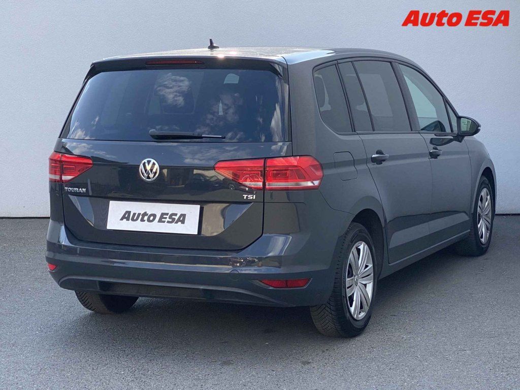 Volkswagen Touran, 1.2 TSi,Trendline - fotka 4