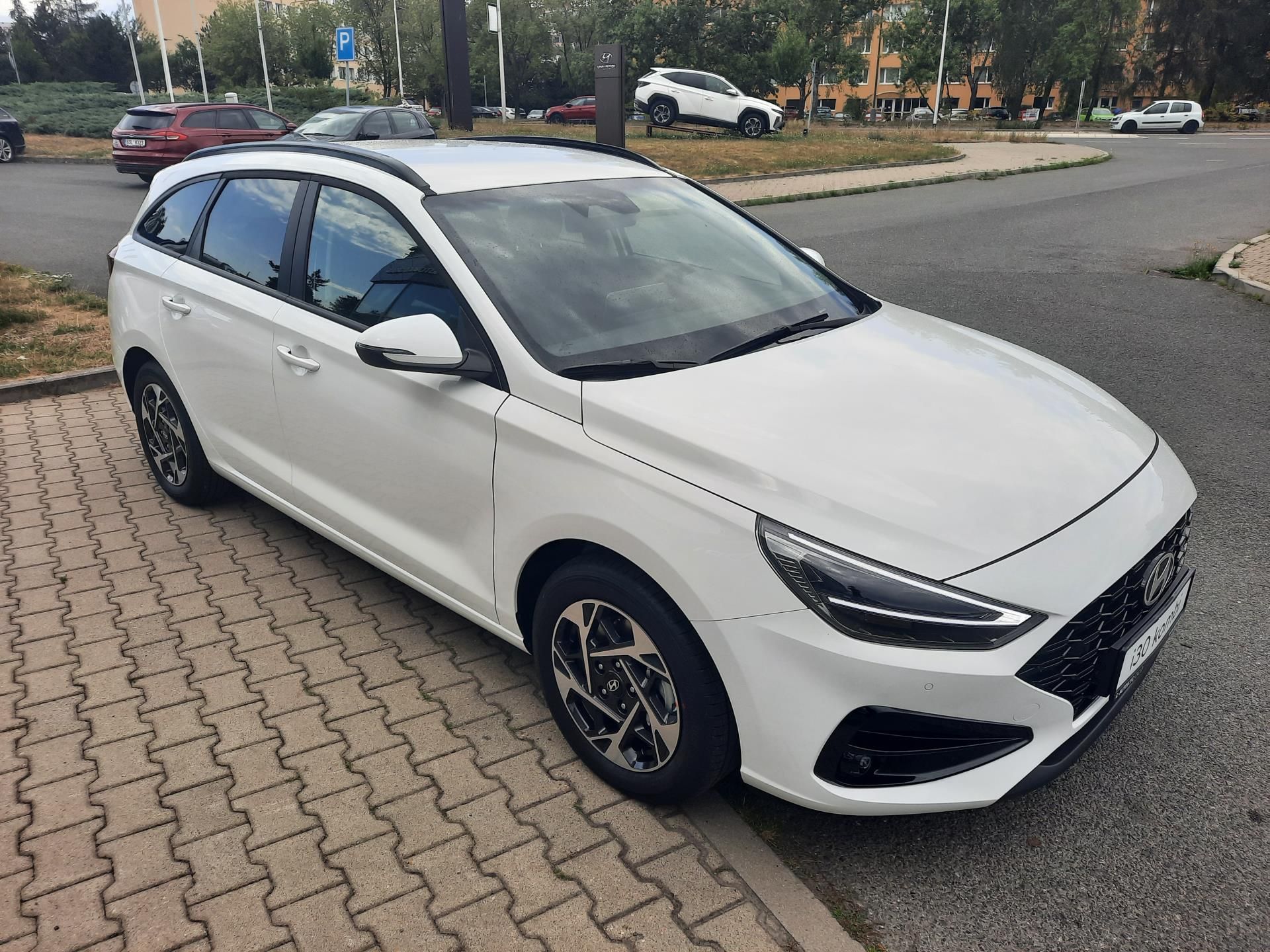 Hyundai i30, 1.0 T-GDi 115k GO Czech! - fotka 4