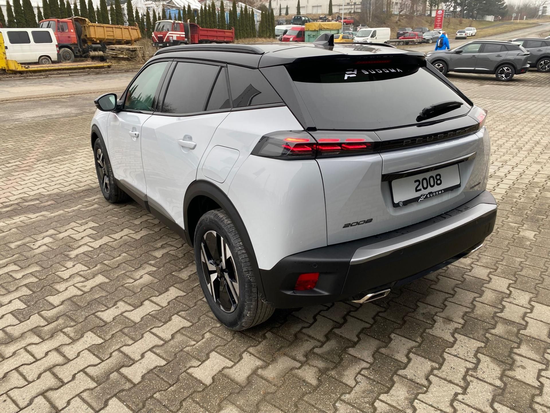 Peugeot 2008, GT 145 e-DCS6 el. masážní sed. - fotka 5