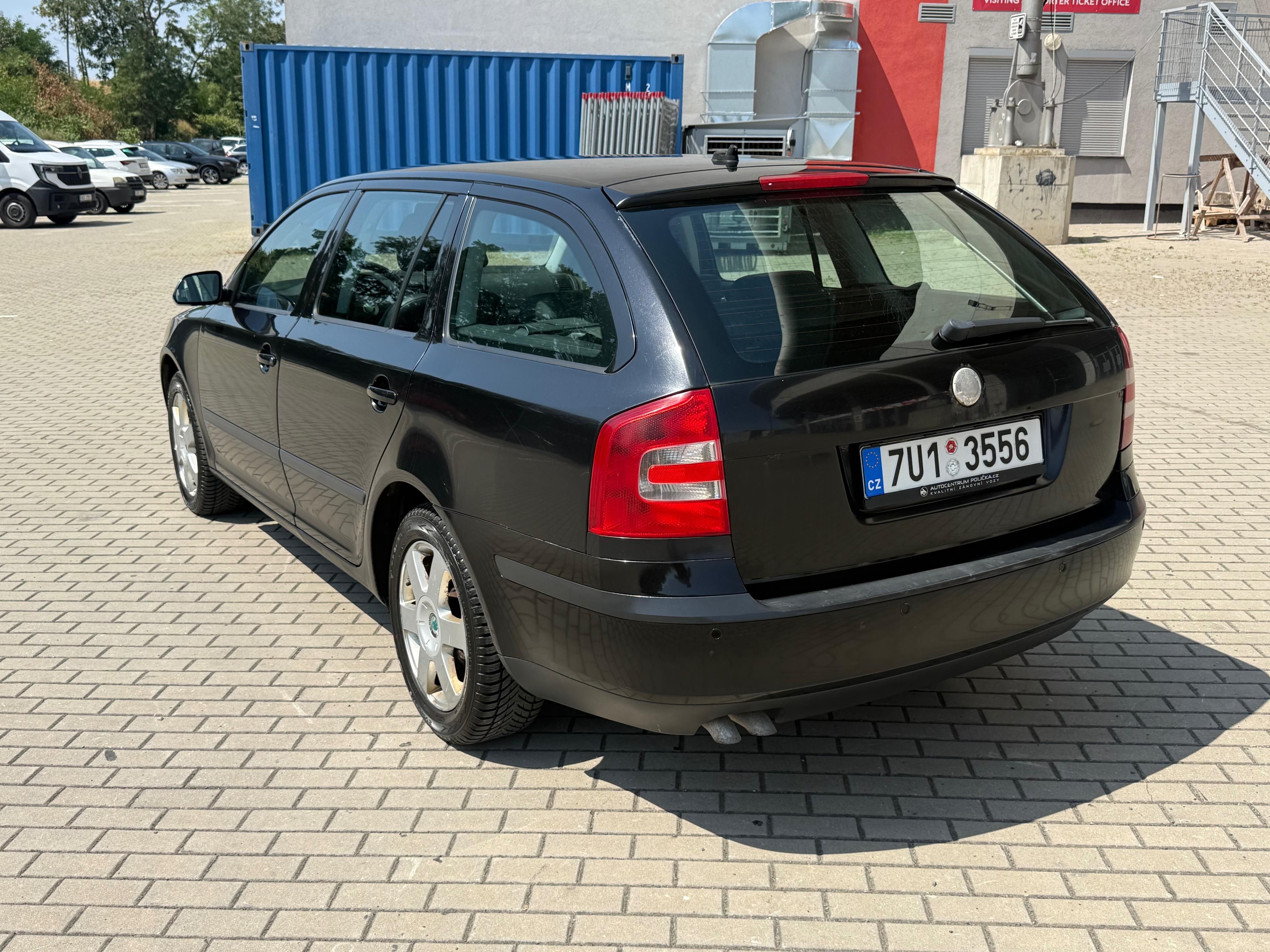 Škoda Octavia, 2.0TDI, 103kw DSG - fotka 3