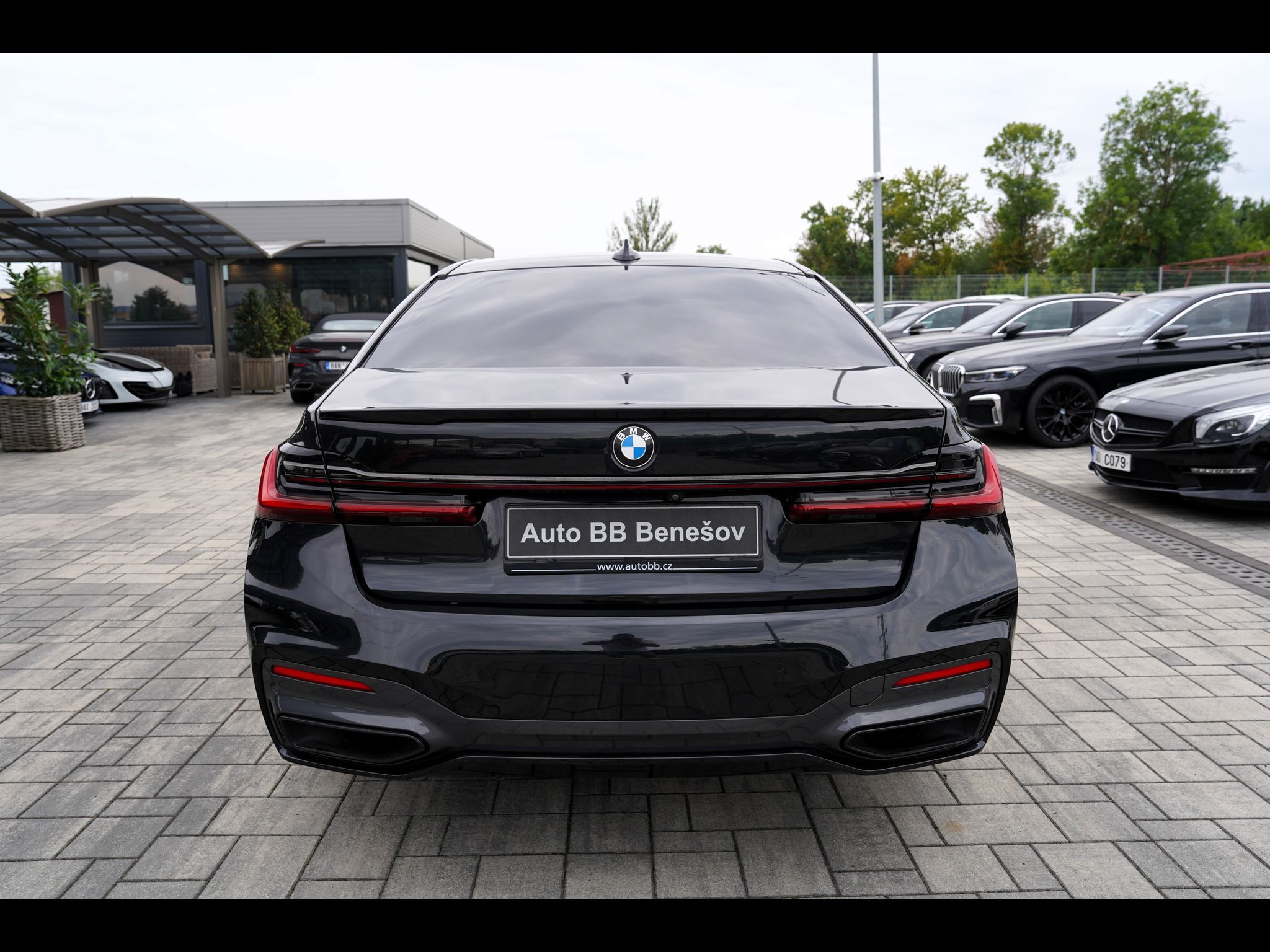 BMW Řada 7, 740d xDrive/Laser/M paket/20"/ - fotka 5
