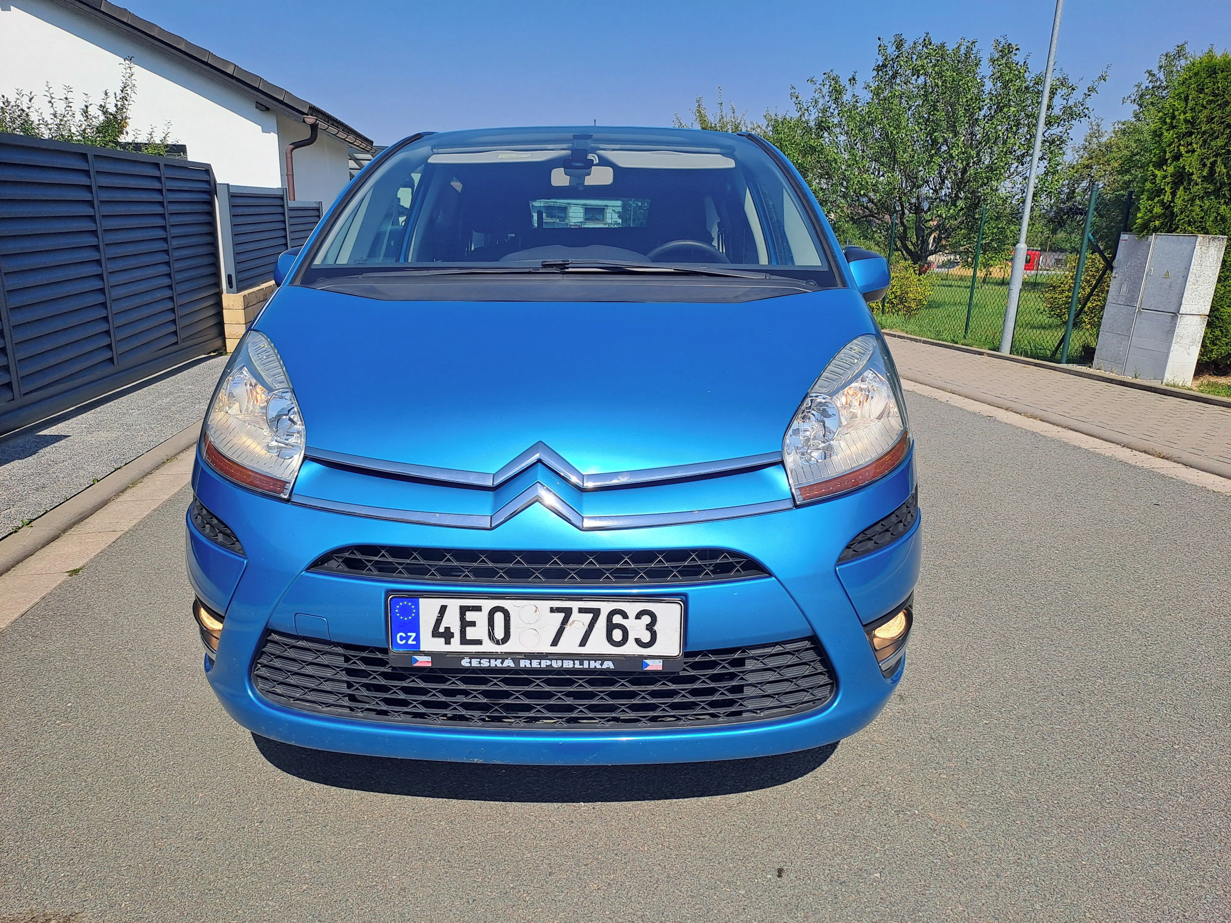 Citroën C4 Picasso, 1,6 16VBENZIN/PLYN,VELMI HEZKÝ - fotka 5