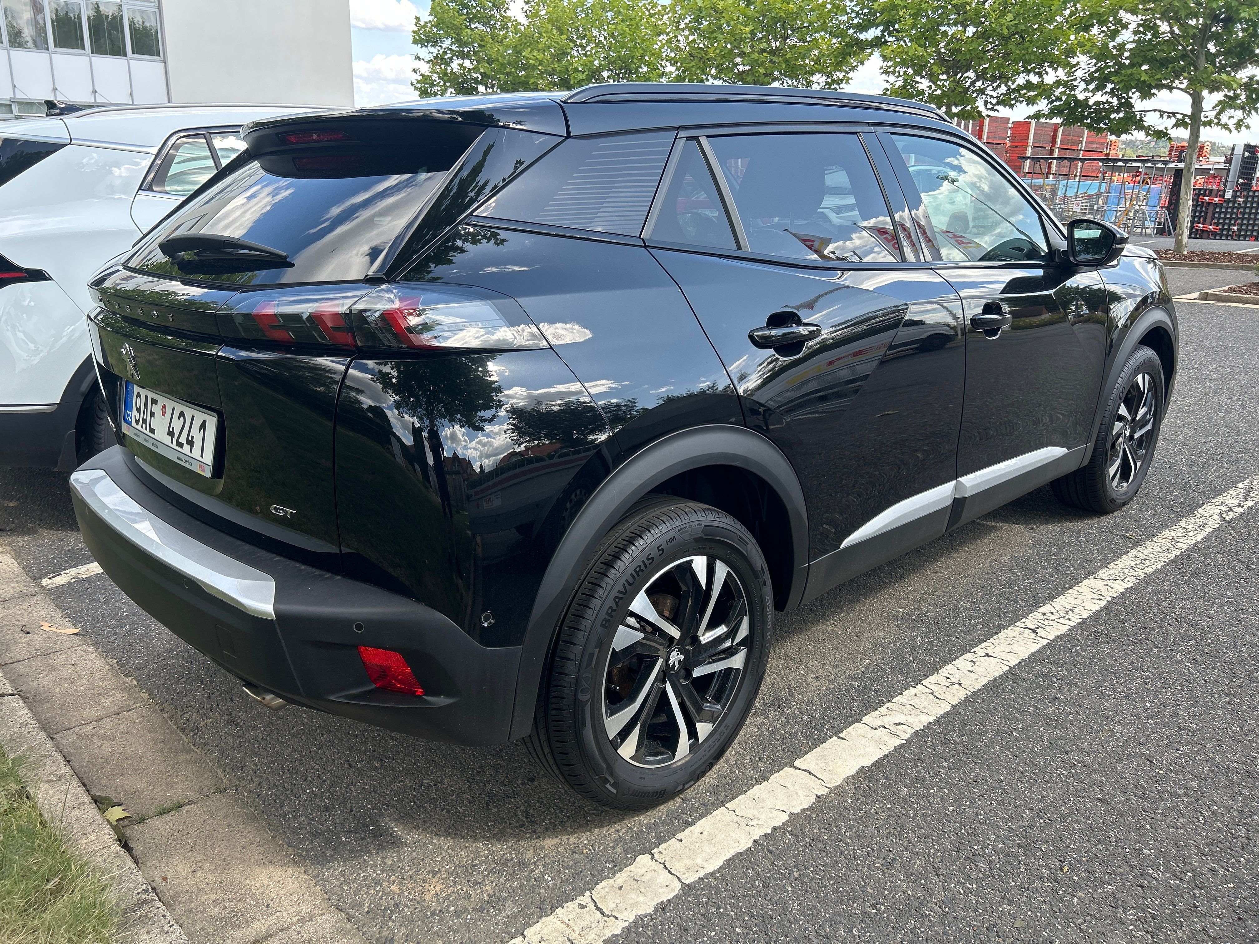 Peugeot 2008, 1.5 HDI/96 kwAUT/ČR/GT LINE 1. - fotka 3