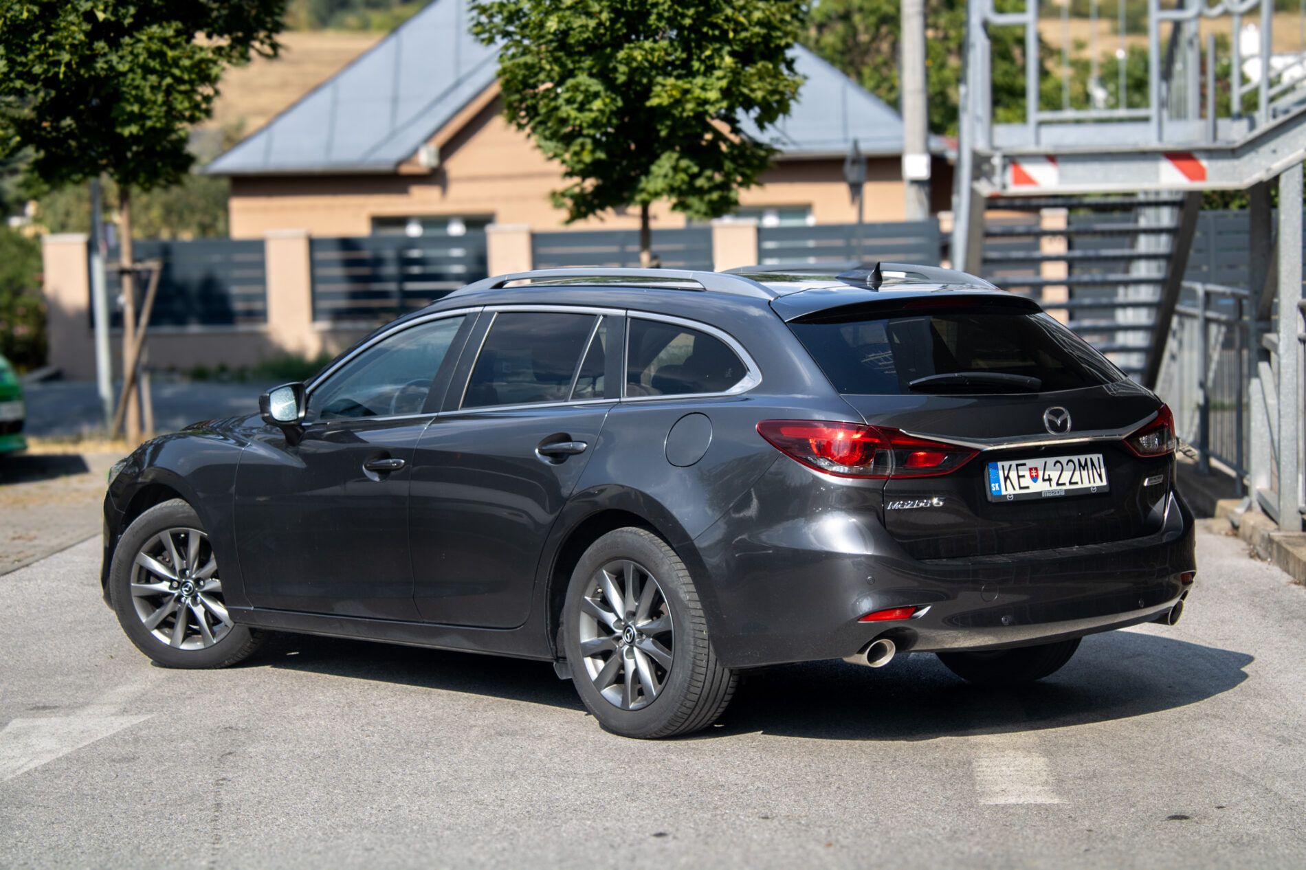 Mazda, 6 Wagon - fotka 6