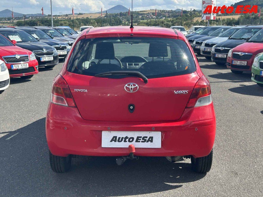 Toyota Yaris, 1.0i - fotka 5