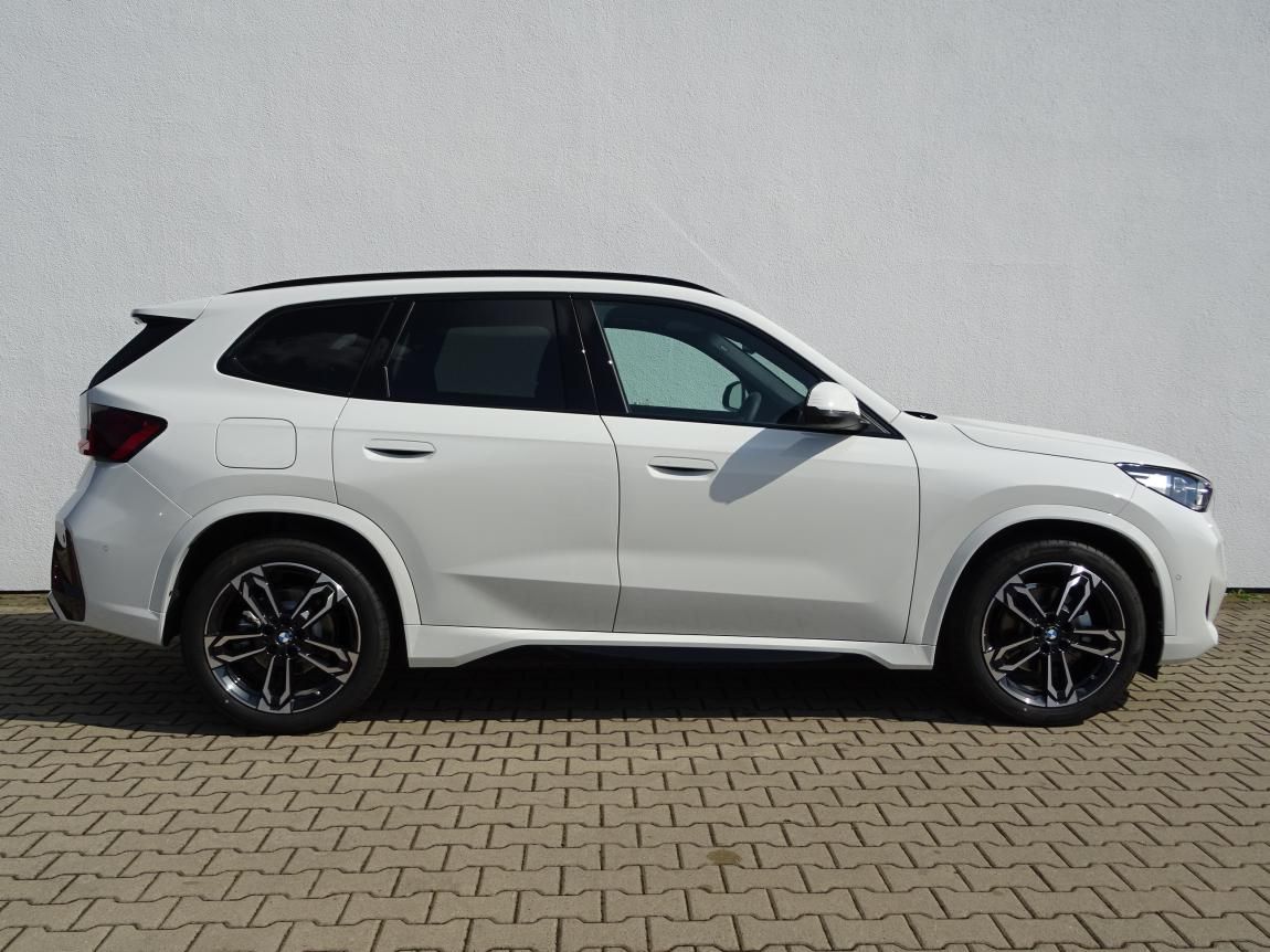BMW X1, xDrive20d - fotka 5