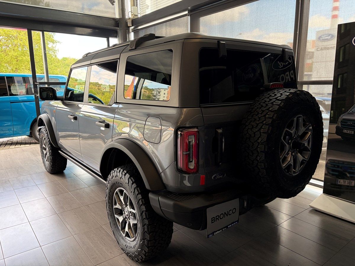 Ford Bronco, Badlands, 2.7 EcoBoost V6 Twin - fotka 4