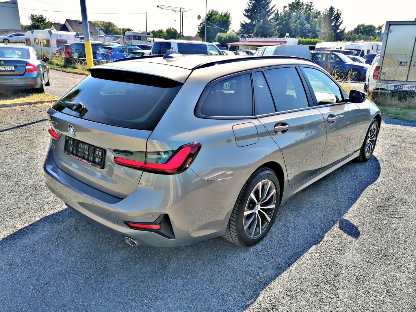 BMW Řada 3, 2.0 318D A/T Kůže - fotka 4