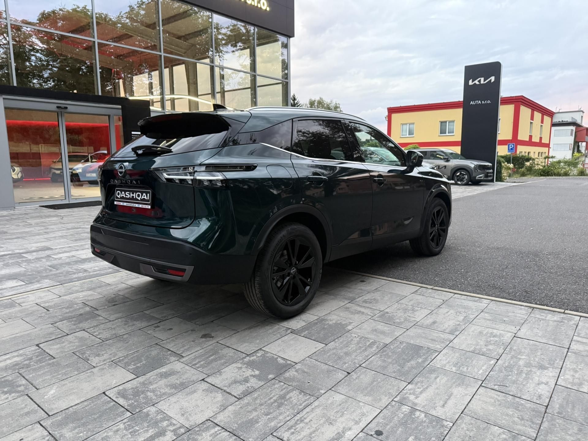 Nissan Qashqai, DIG-T X-TRONIC TEKNA + BOSE - fotka 5
