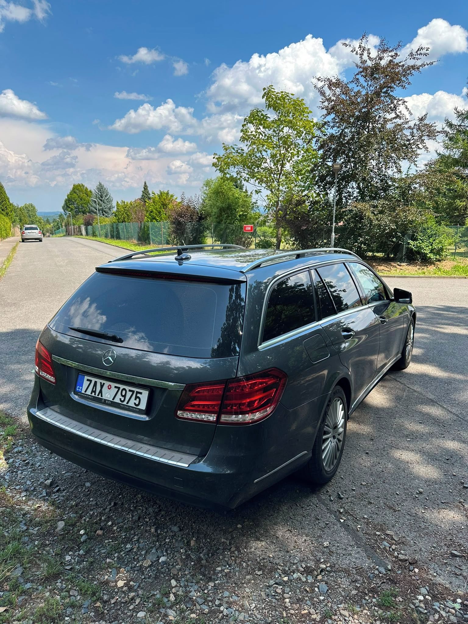 Mercedes-Benz Třídy E, 2.2cdi 4matic - fotka 3