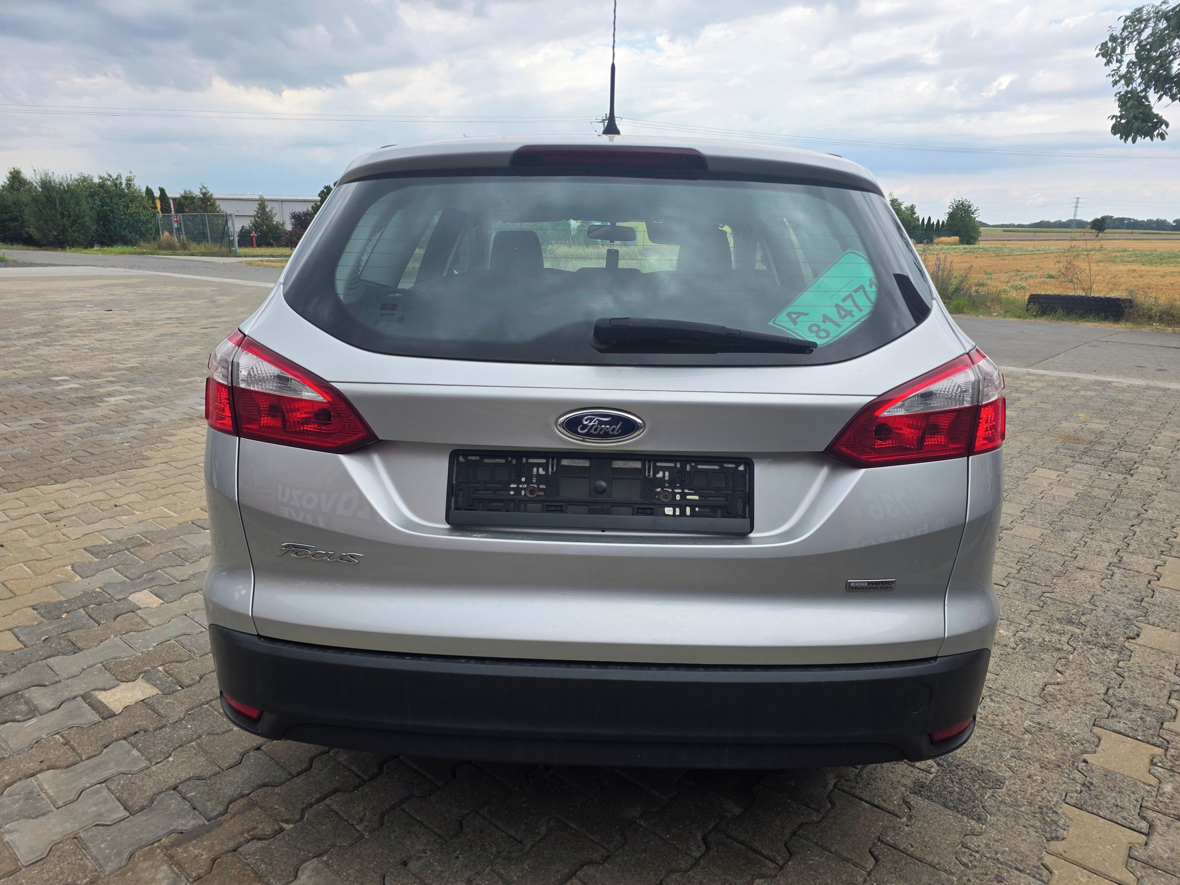Ford Focus, 1.6 TDCi, krásný stav - fotka 6