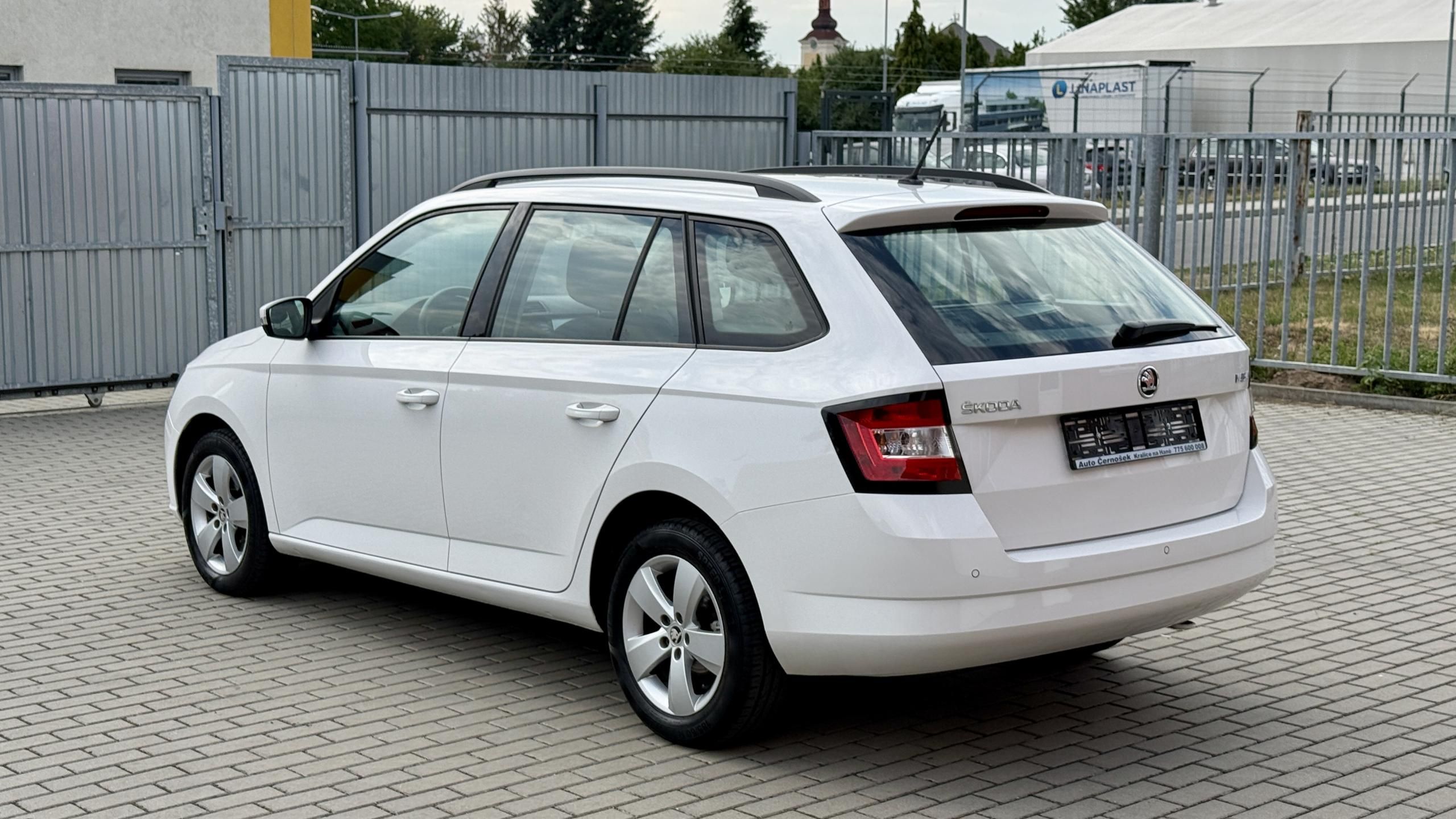 Škoda Fabia, 1.2TSi*81kW*DSG*STYLE*AUTOMAT* - fotka 2