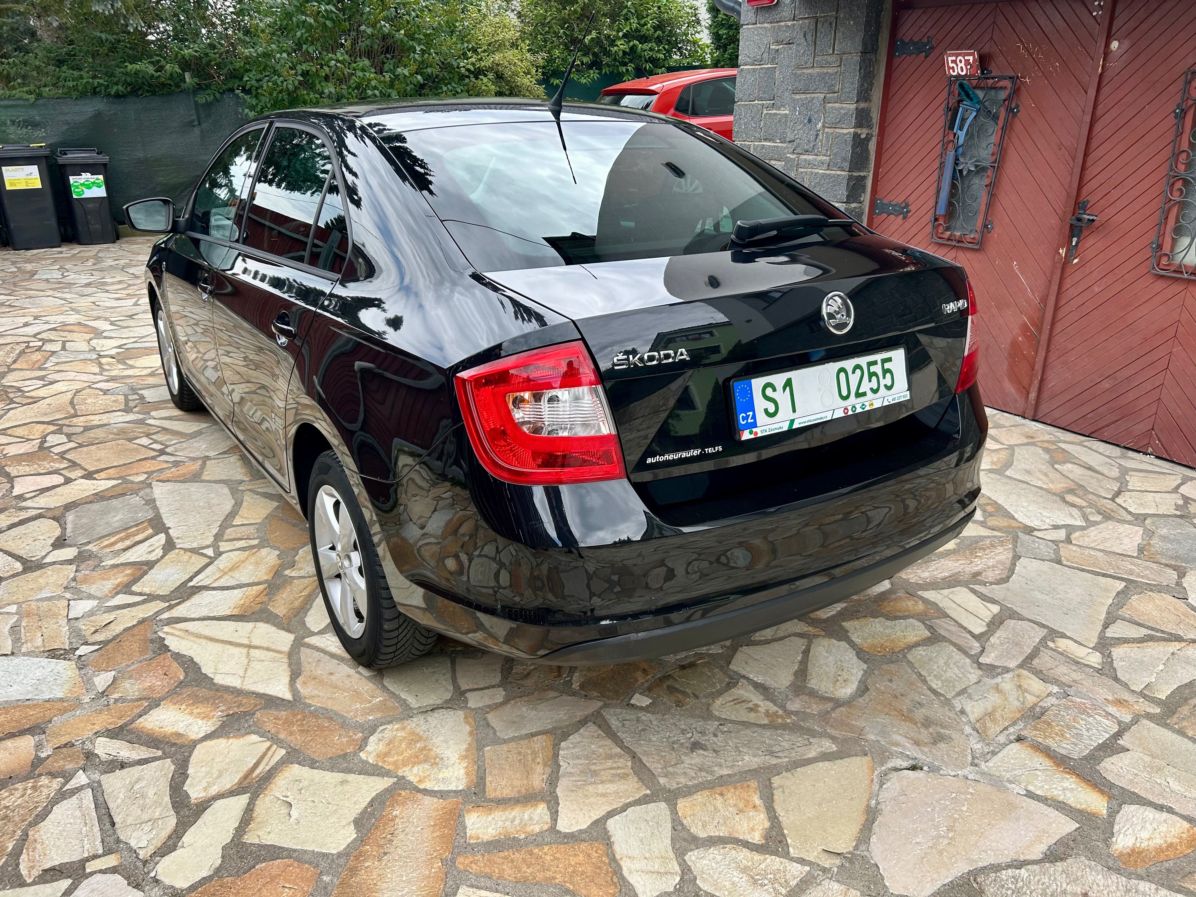 Škoda Rapid, 1.2 TSI 63KW SPORT ROZVODY - fotka 6