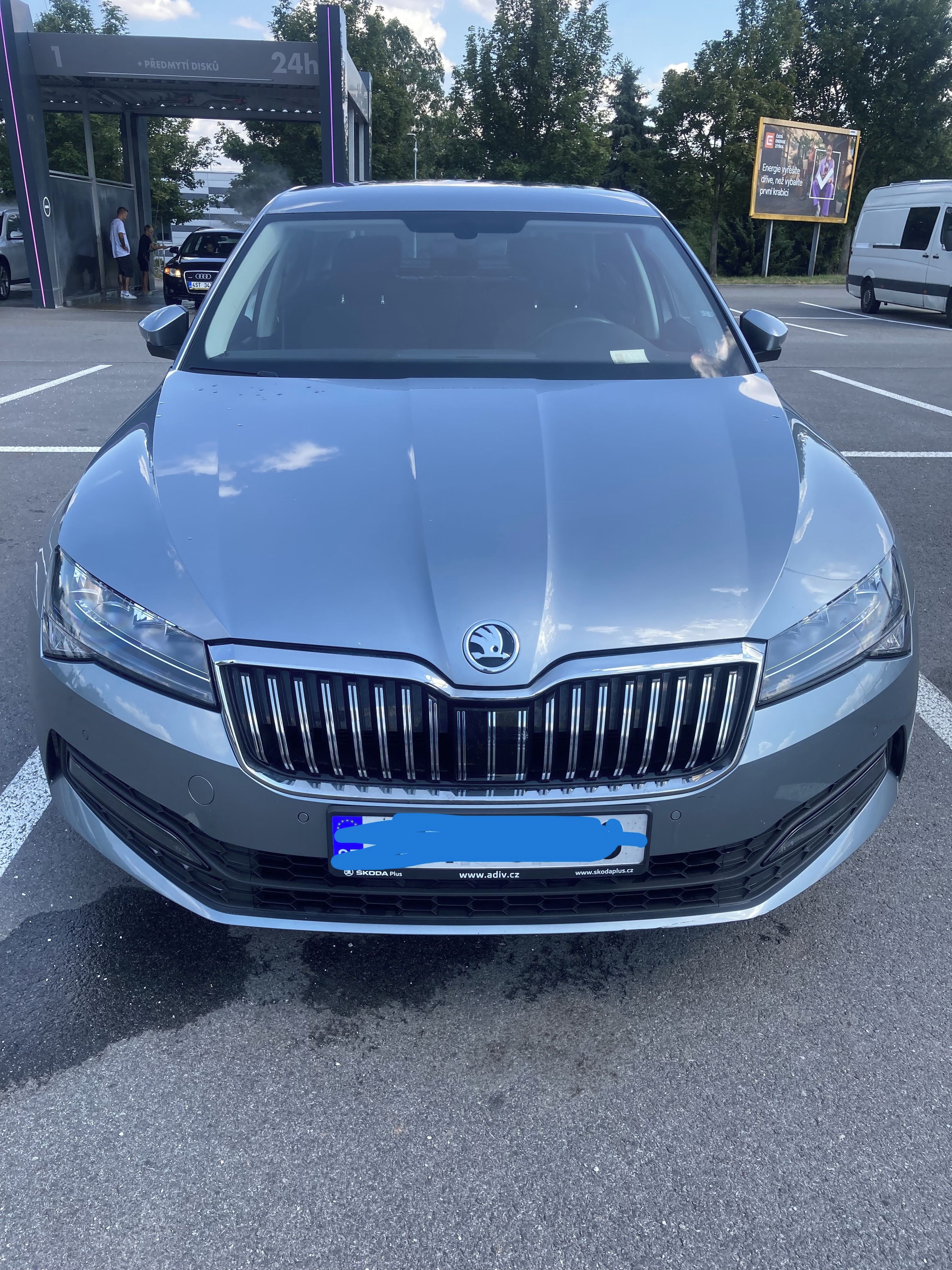Škoda Superb, Škoda Superb 2.0 TDI 110 KW - fotka 4