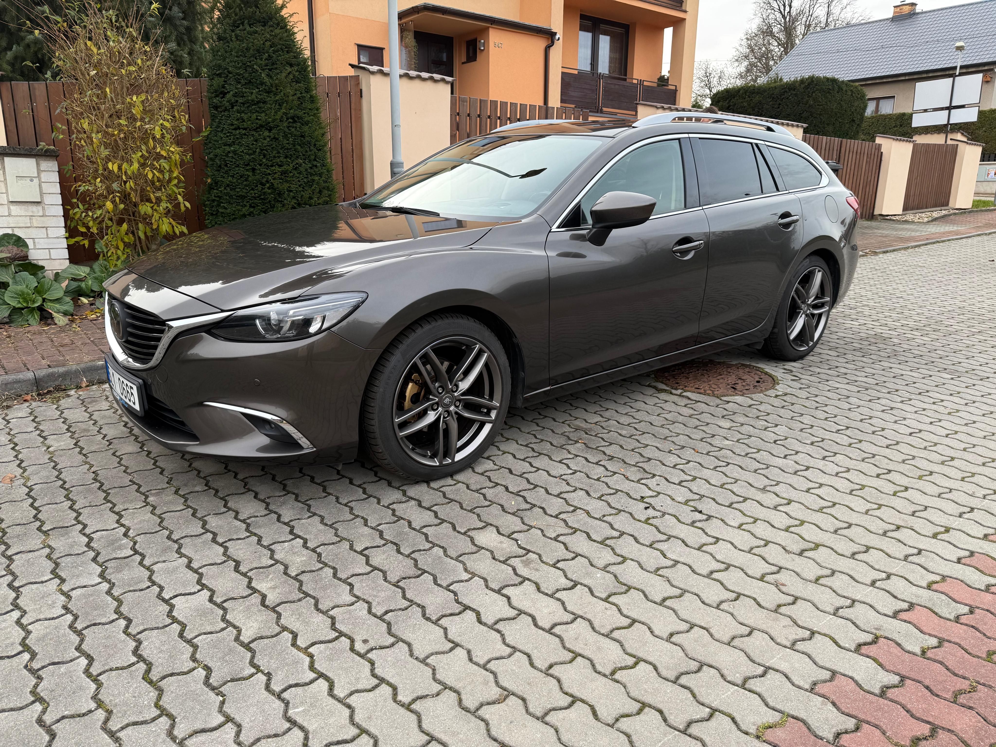 Mazda 6, 2,2 D - fotka 2