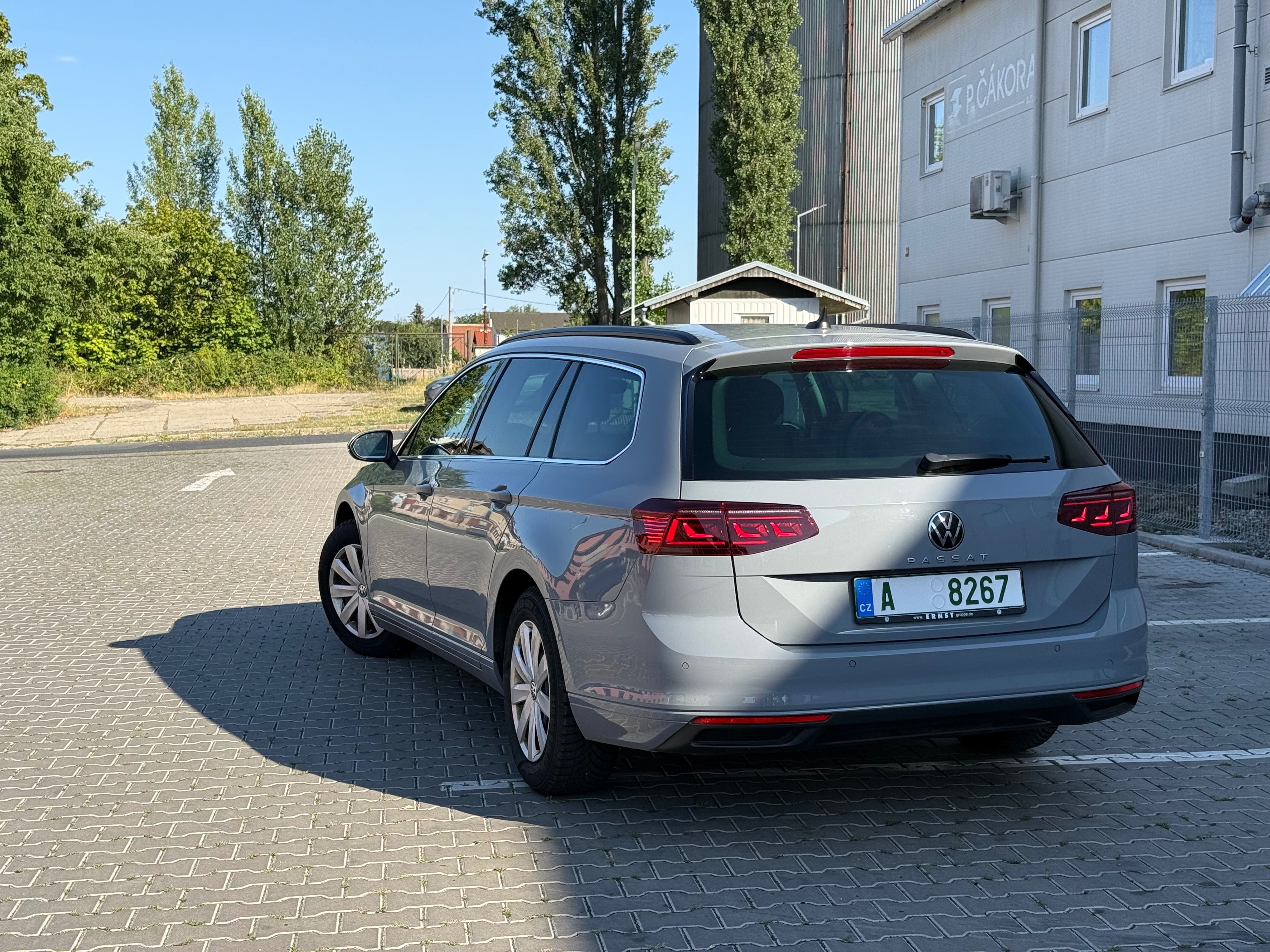 Volkswagen Passat - fotka 4