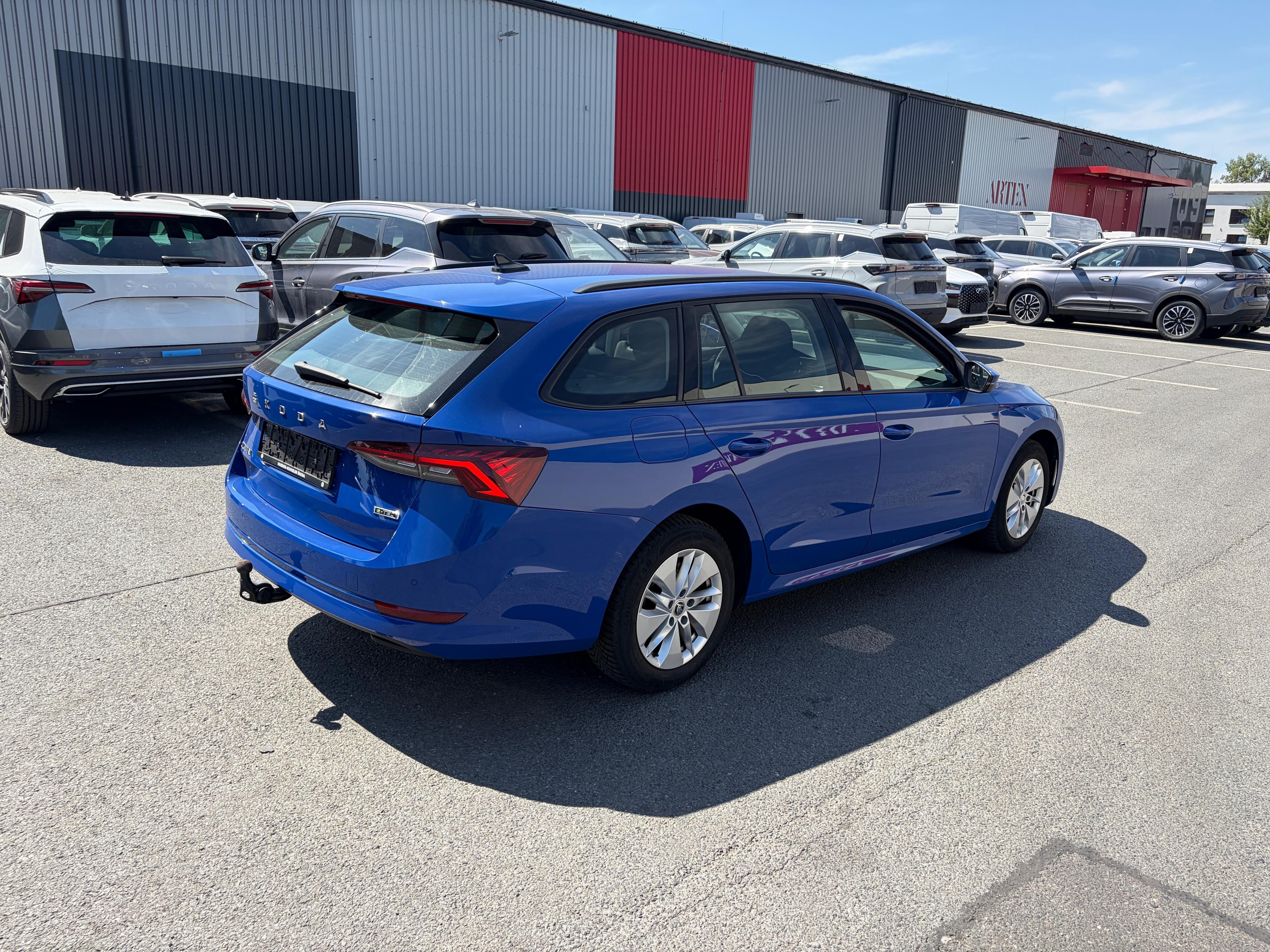 Škoda Octavia, 1.0 TSI Business Edition - fotka 5