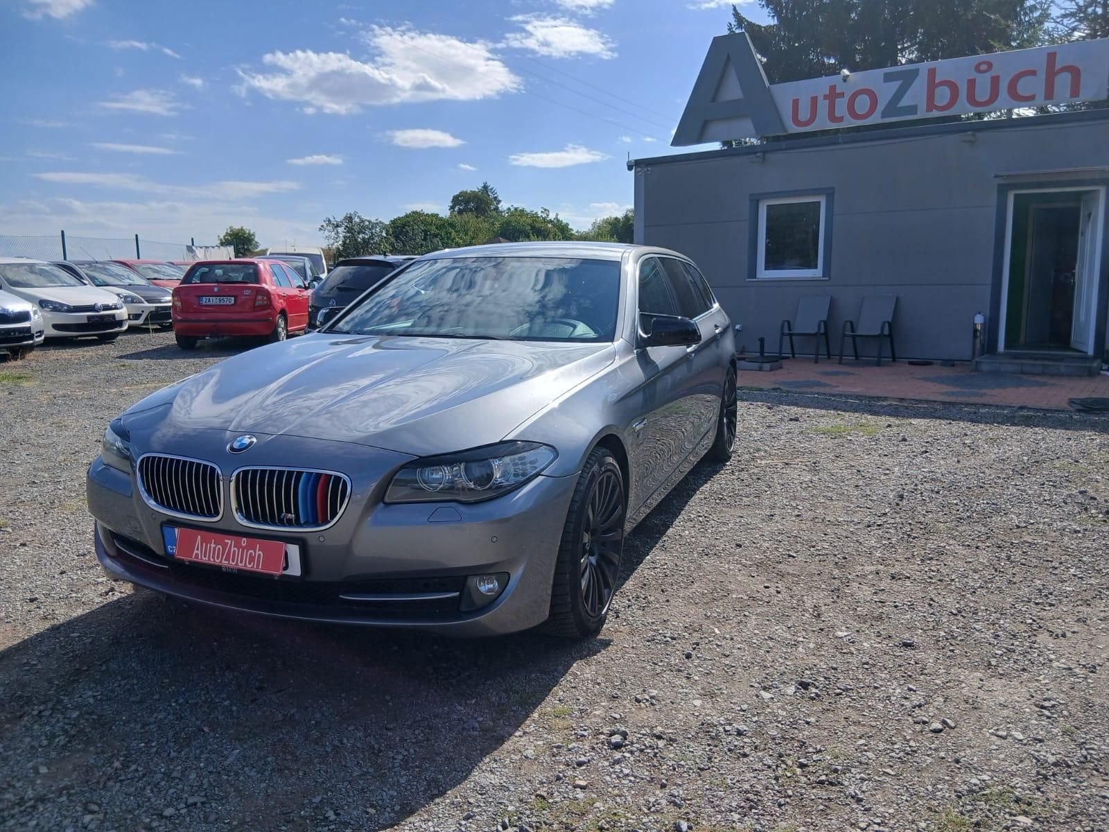 BMW Řada 5, 530 D, X Drive,  4x4, 190 kW - fotka 2