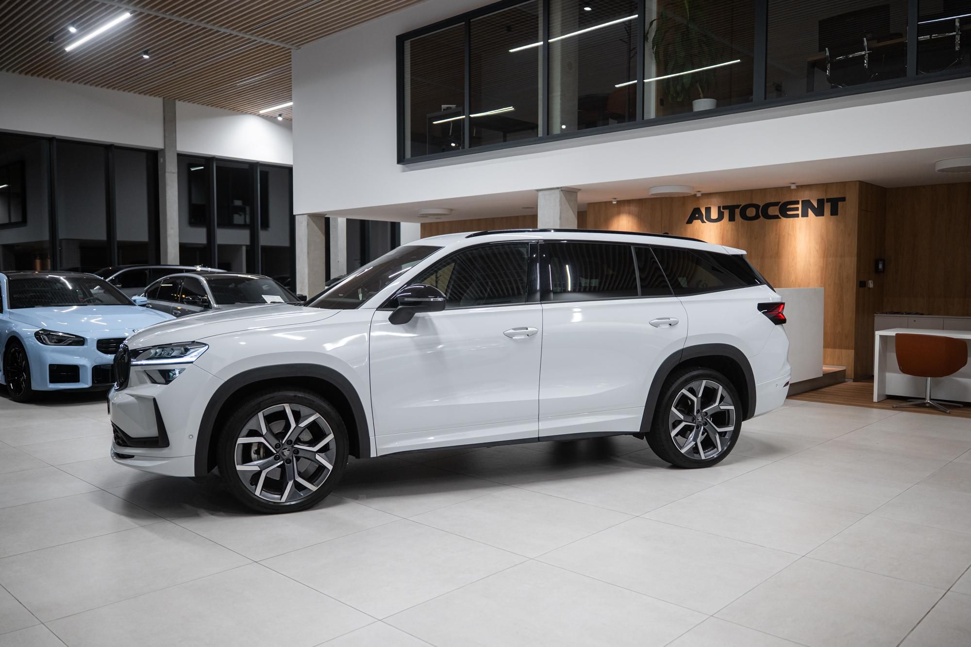 Škoda Kodiaq, SPORTLINE TDI 142Kw 4x4 TAŽNÉ - fotka 3