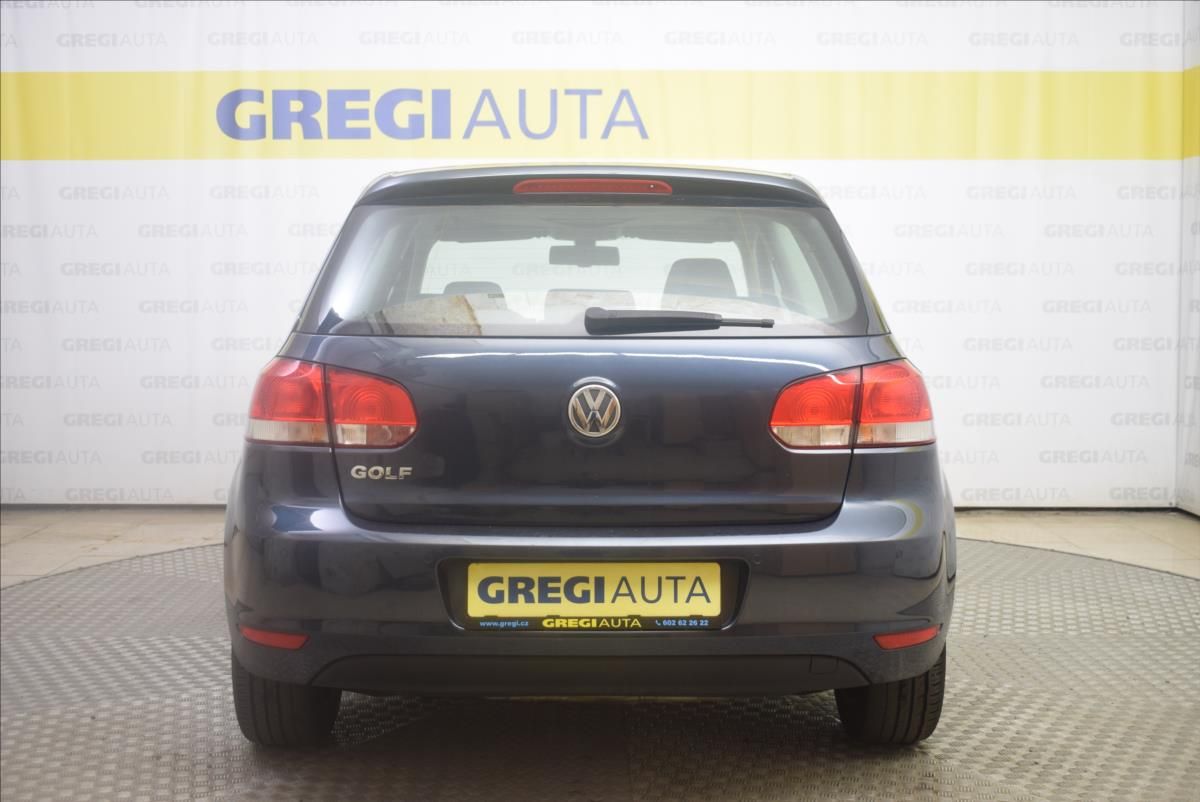 Volkswagen Golf, 1,4 i 1.MAJITEL,SERVISOVÁNO - fotka 4