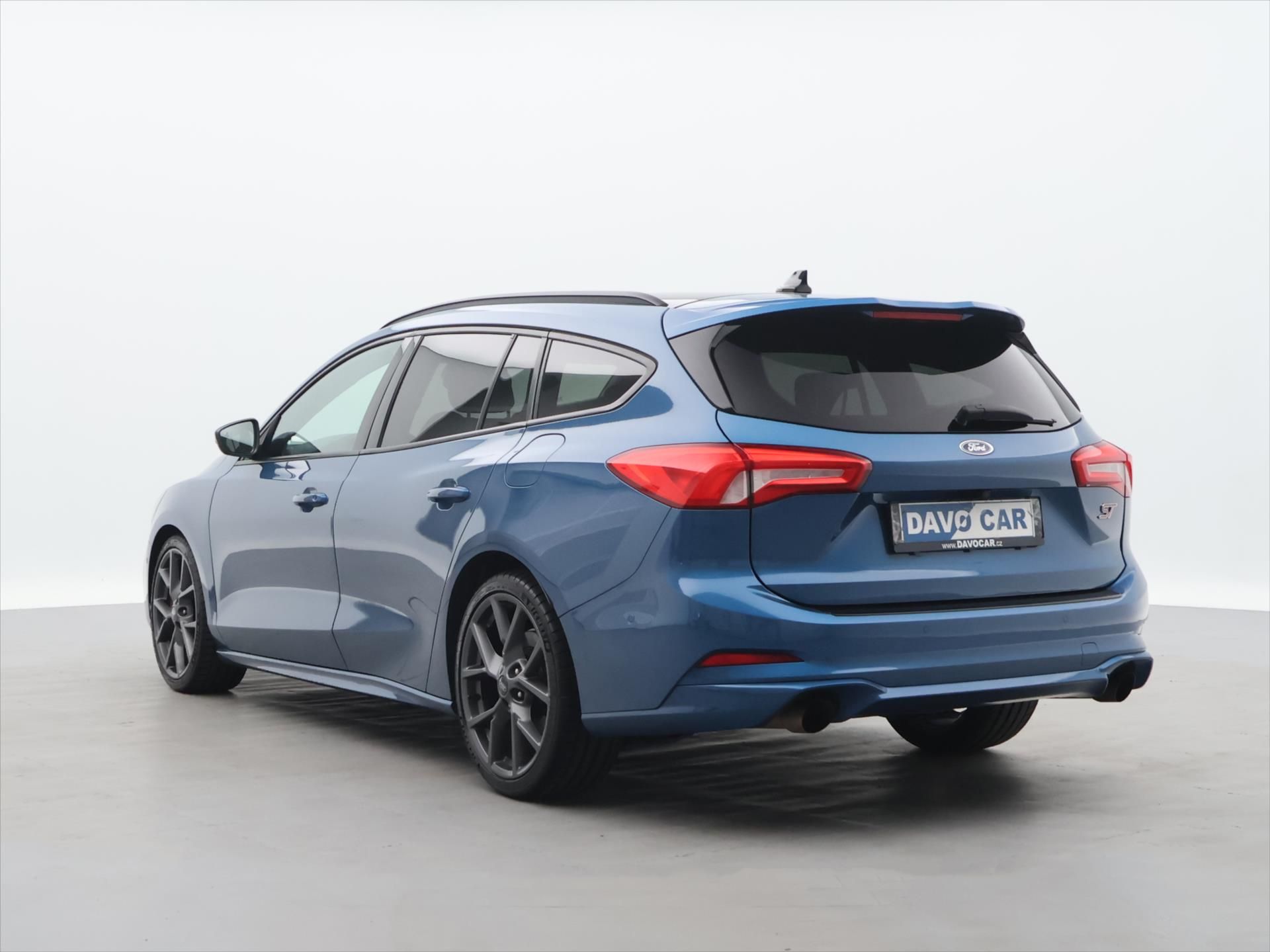 Ford Focus, 2,3 ST 206kW Panorama - fotka 5