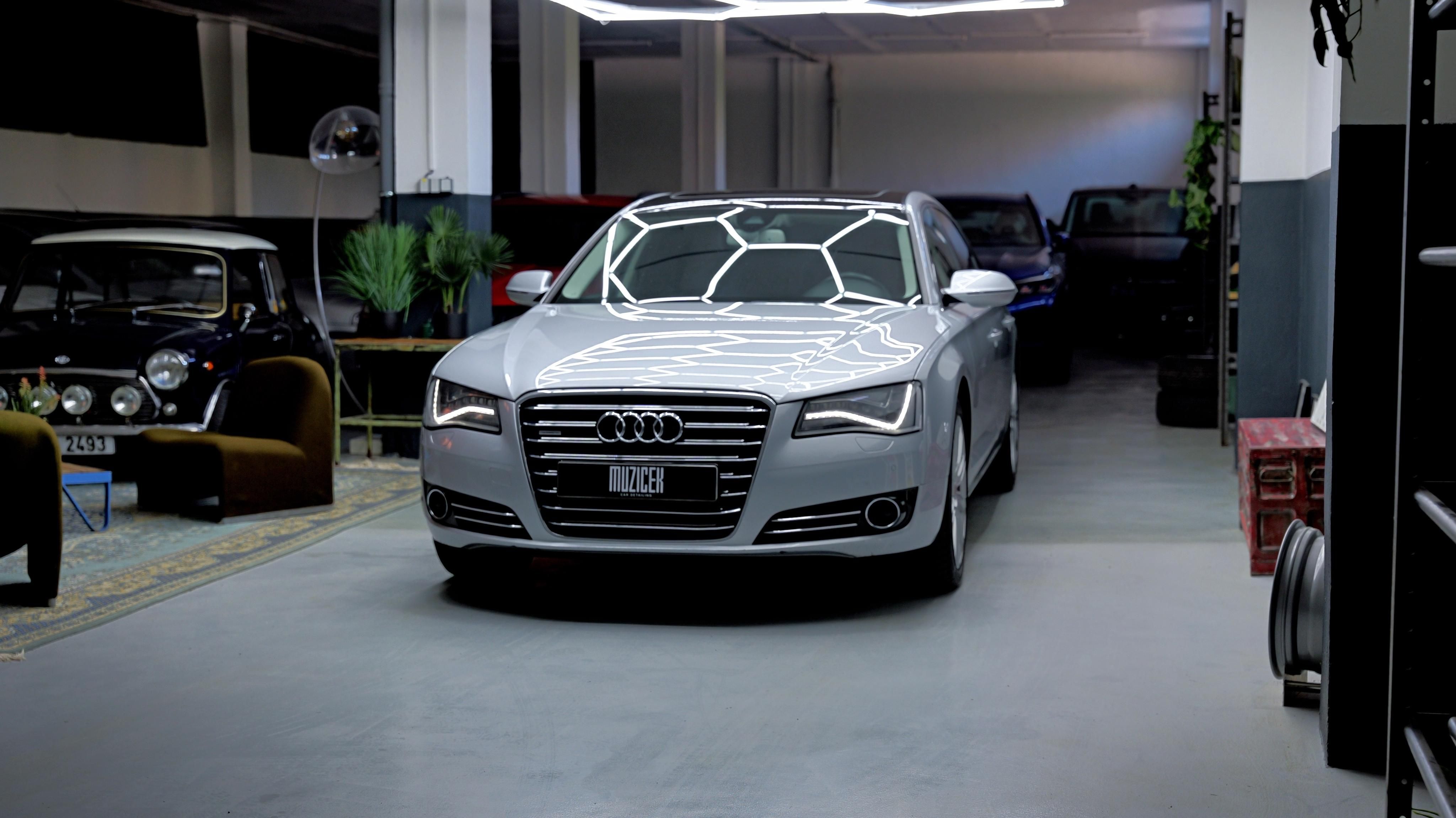 Audi A8, A8 Sline servis 1majitel - fotka 2