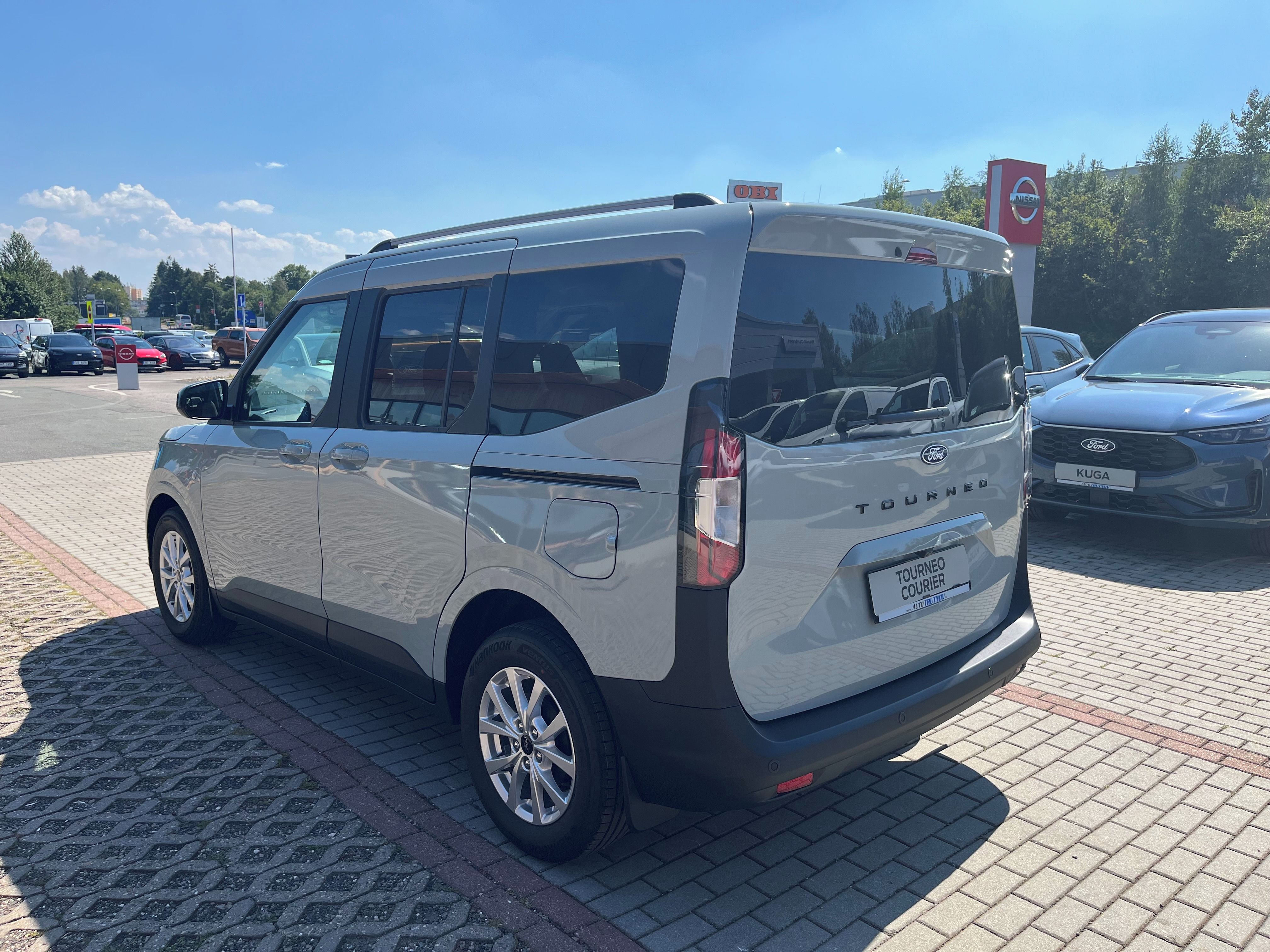 Ford Tourneo Courier, 1.0 EcoBoost 92 kW Titanium - fotka 3
