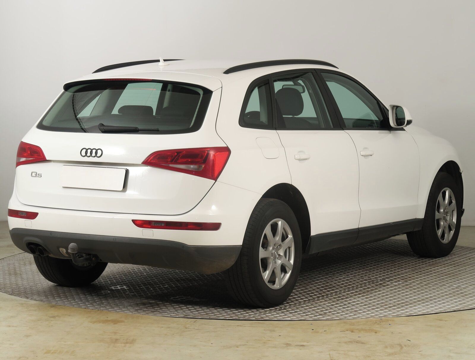 Audi Q5, 2.0 TDI, 4X4, Automat - fotka 5