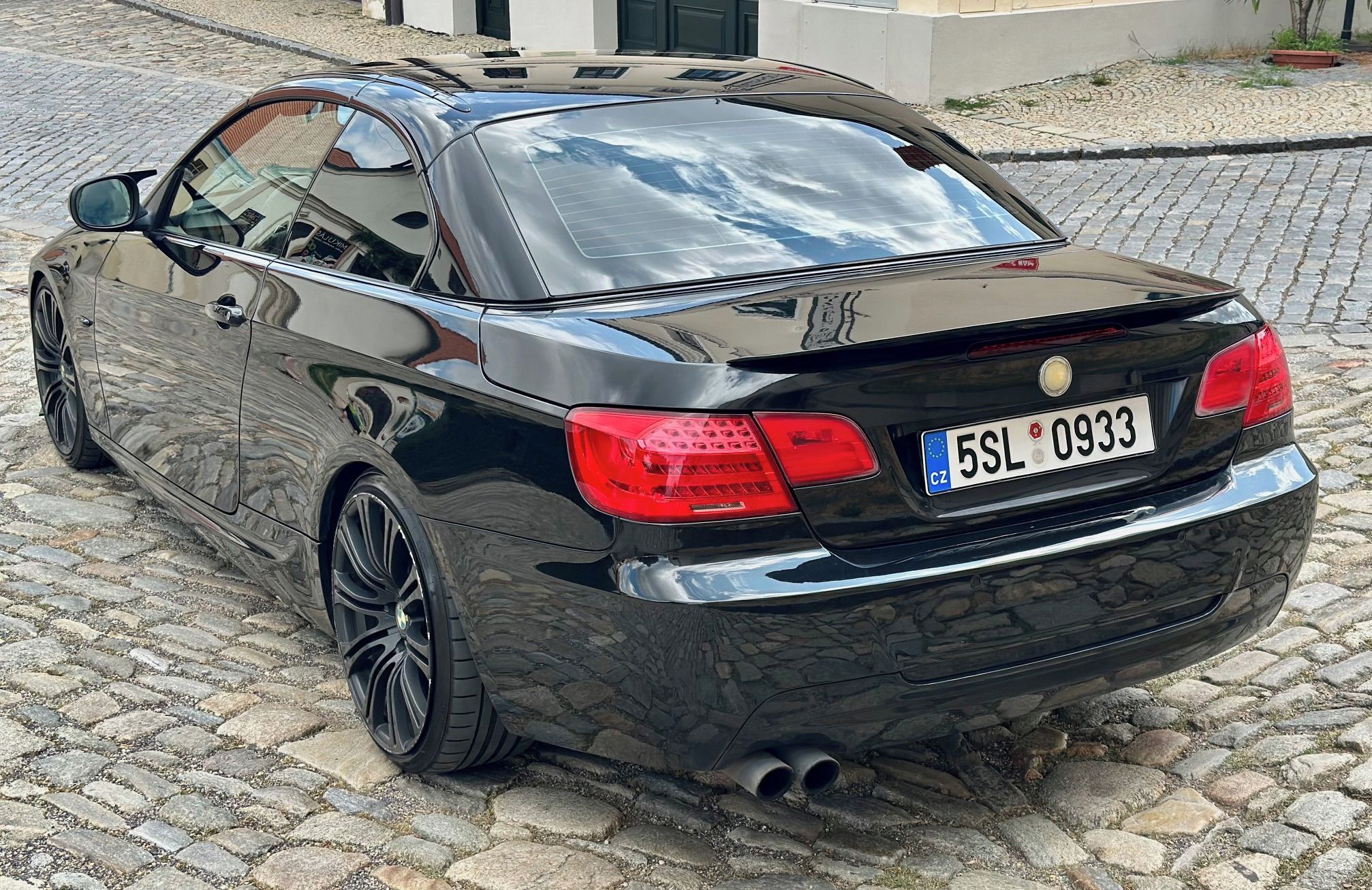 BMW Řada 3, 330i E93, N53, kabrio, 19” - fotka 4