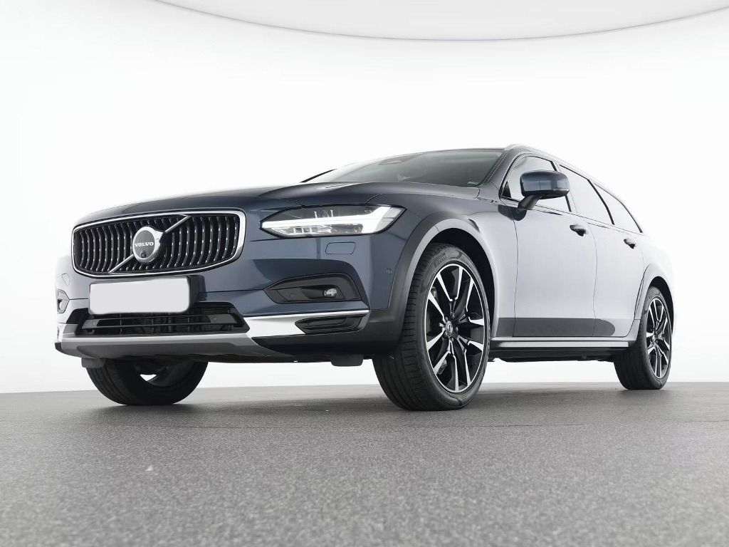 Volvo V90, Cross Country B4 Ultimate 4WD - fotka 3