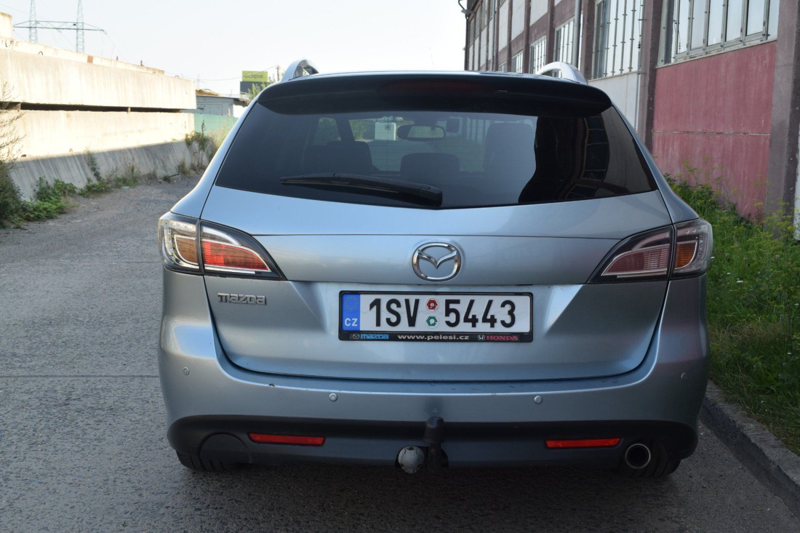 Mazda 6, 1.maj,serviska,stav 1+ - fotka 4