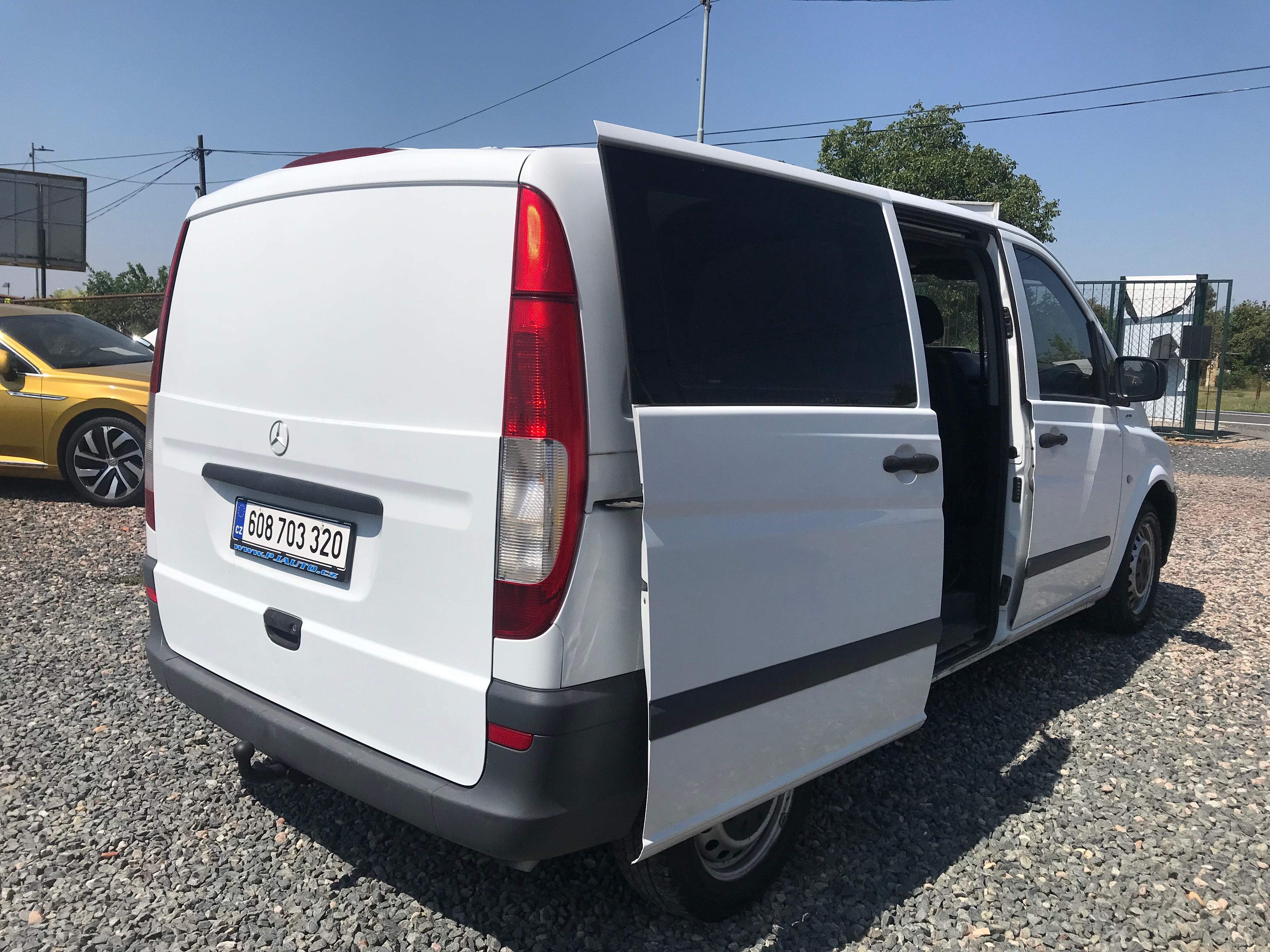 Mercedes-Benz Vito, 2.2 CDI 70,KLIMA,6-MÍST,TAŽNÉ. - fotka 4